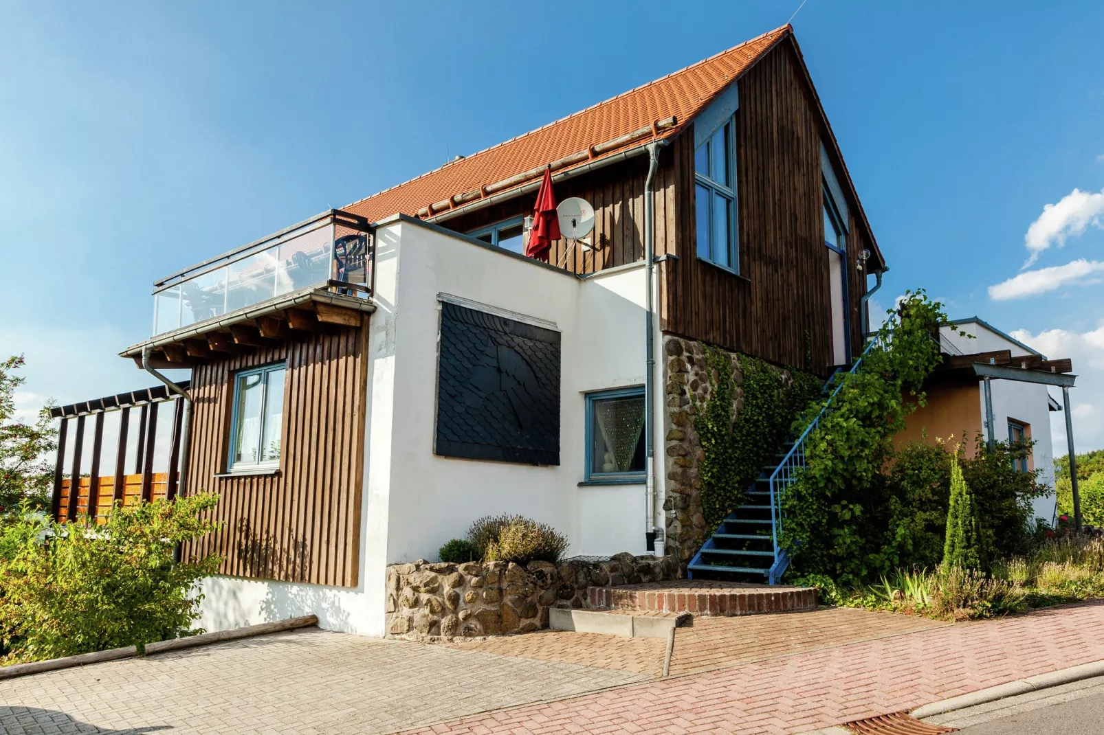 Villa Michelbach-Buitenkant zomer