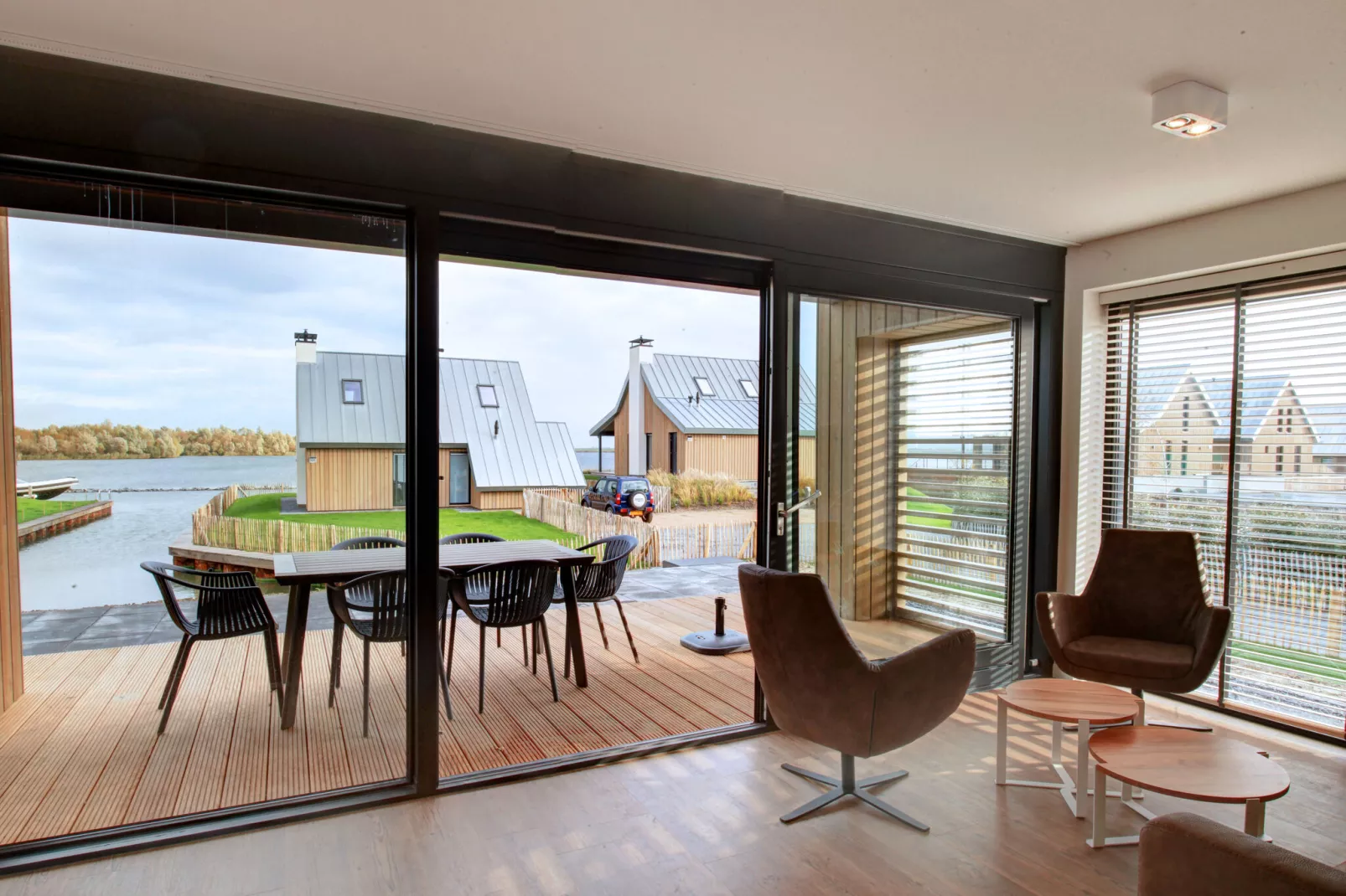 Resort Waterrijk Oesterdam 7-Woonkamer