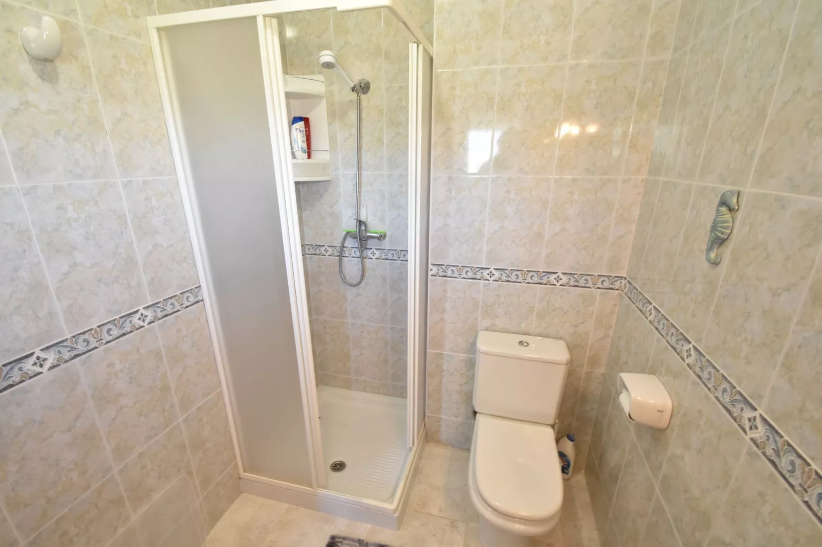 Villa Antonio Alto 4 pax-Badkamer