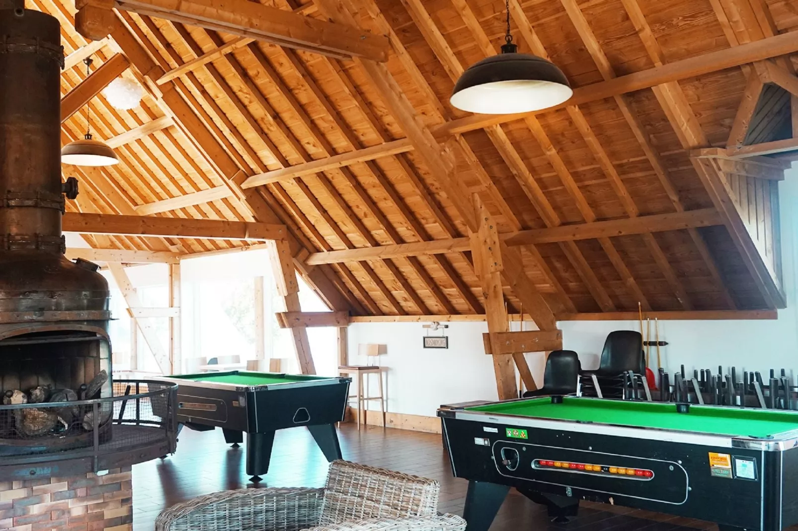 Luxe mobilhome met houten terras in het mooie Normandië-Recreatieruimte