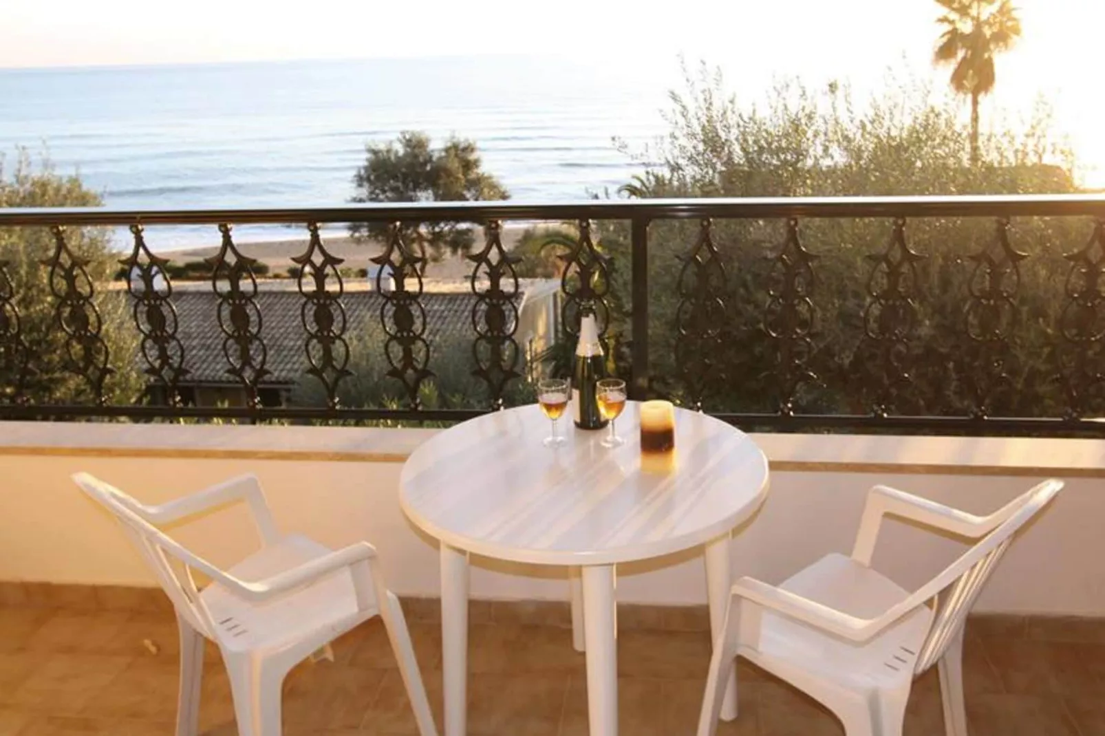 Corfu Glyfada Apartment 38-Terrasbalkon