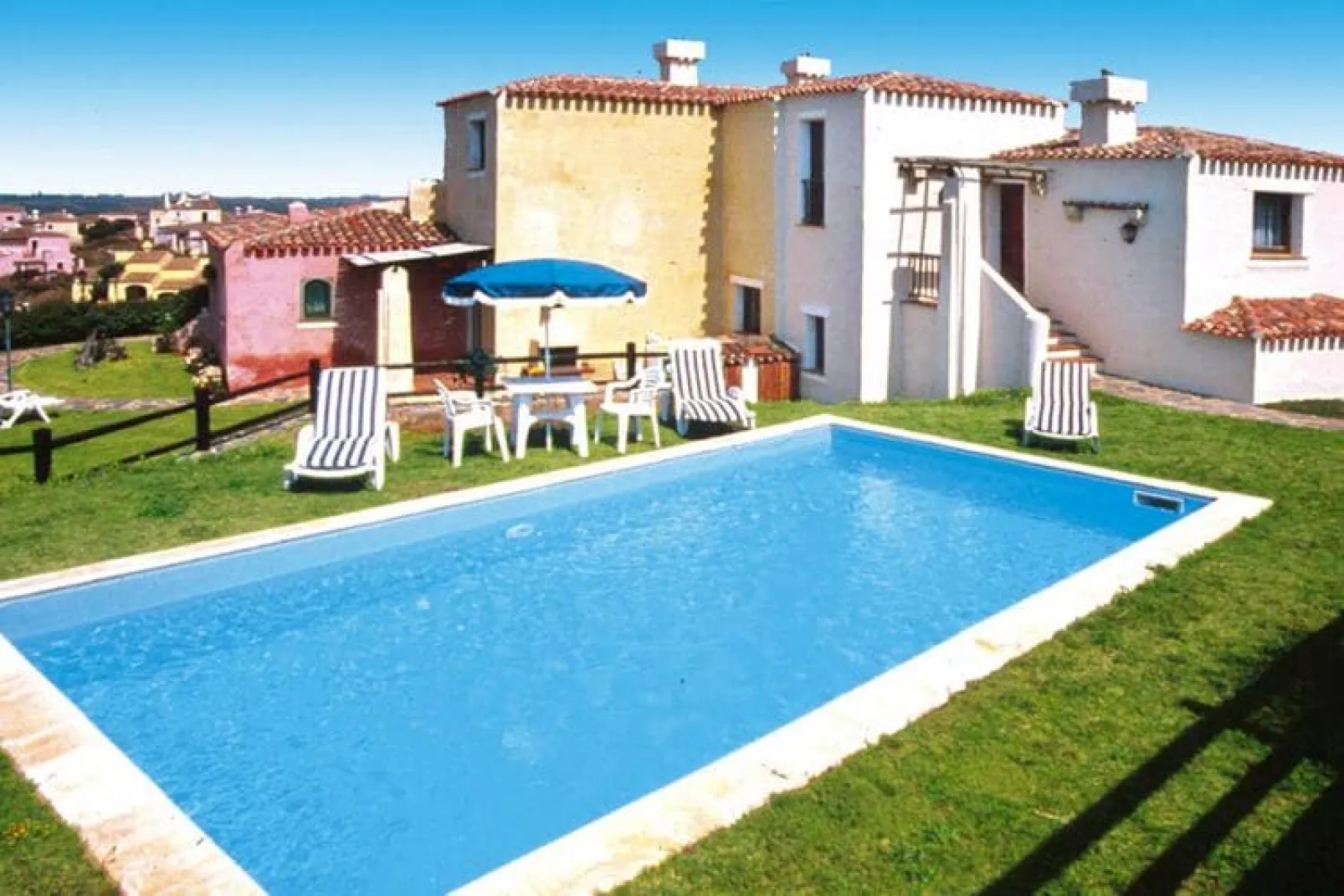 Holiday residence Sea Villas, Stintino-Villa 6 IN-Zwembad