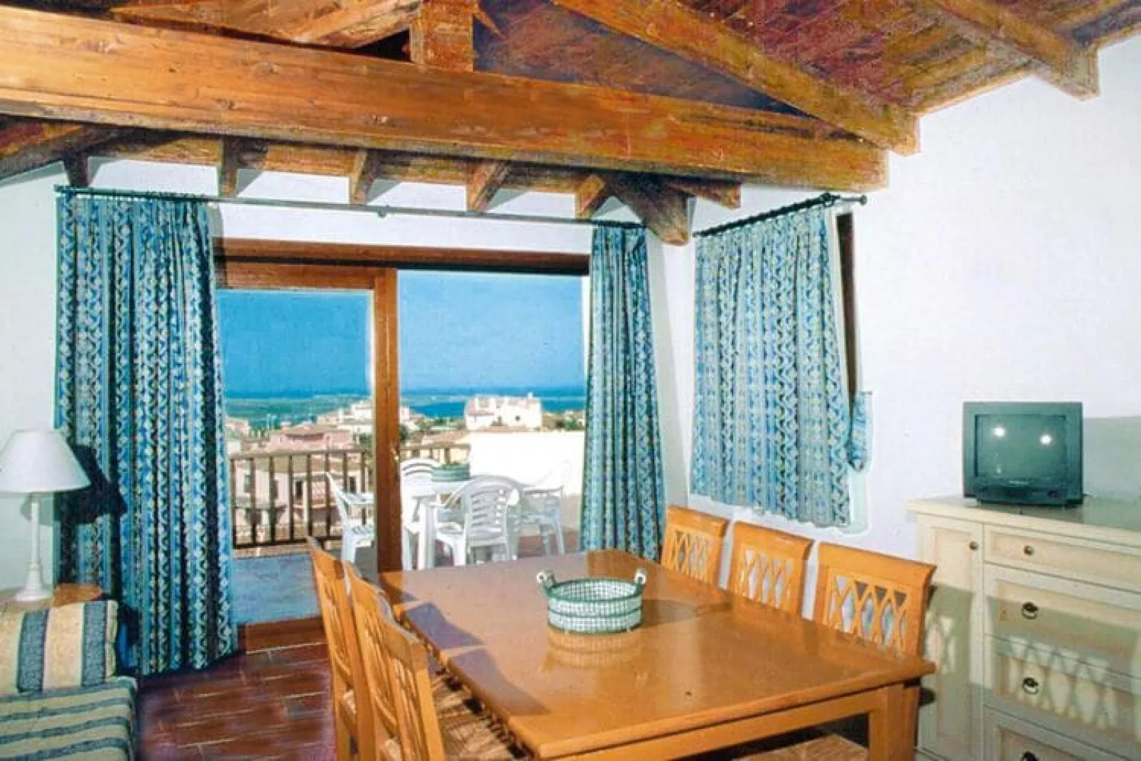 Holiday residence Sea Villas Stintino-Villa 6 ESCLmit Privatpool-Woonkamer