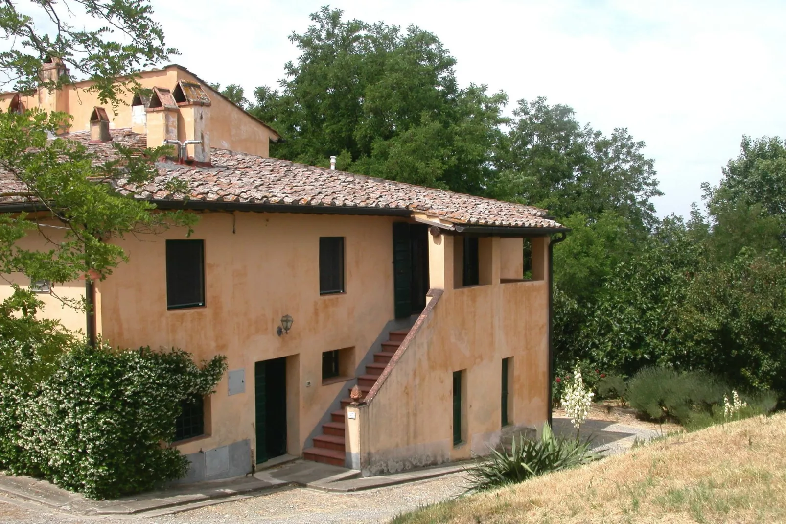 Villa Oliva-Buitenkant zomer