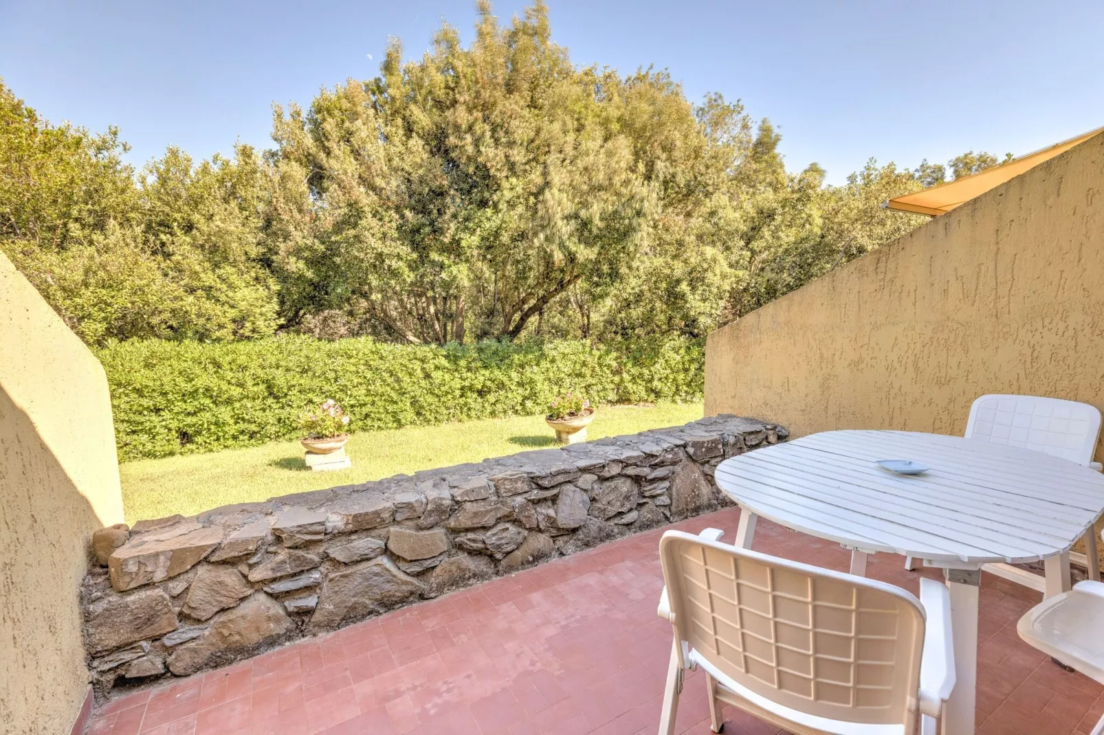 Le Mimose nr 11-Terrasbalkon