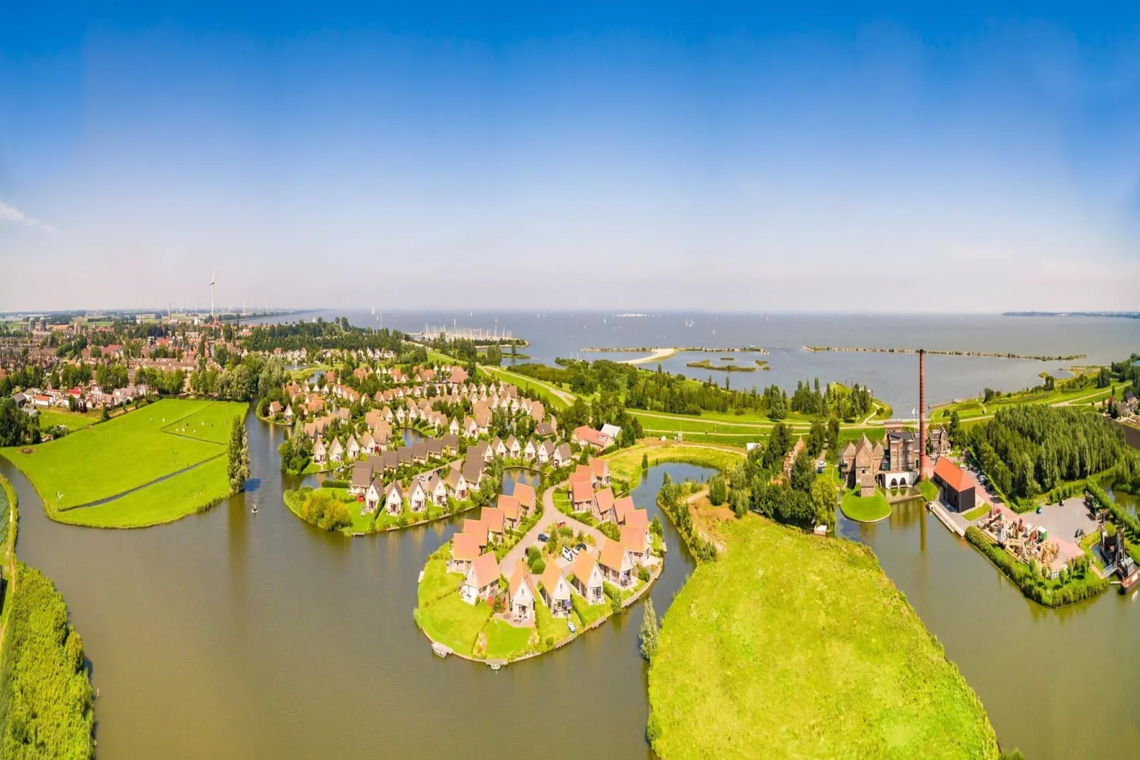 Resort Koningshof 1-Buitenkant zomer