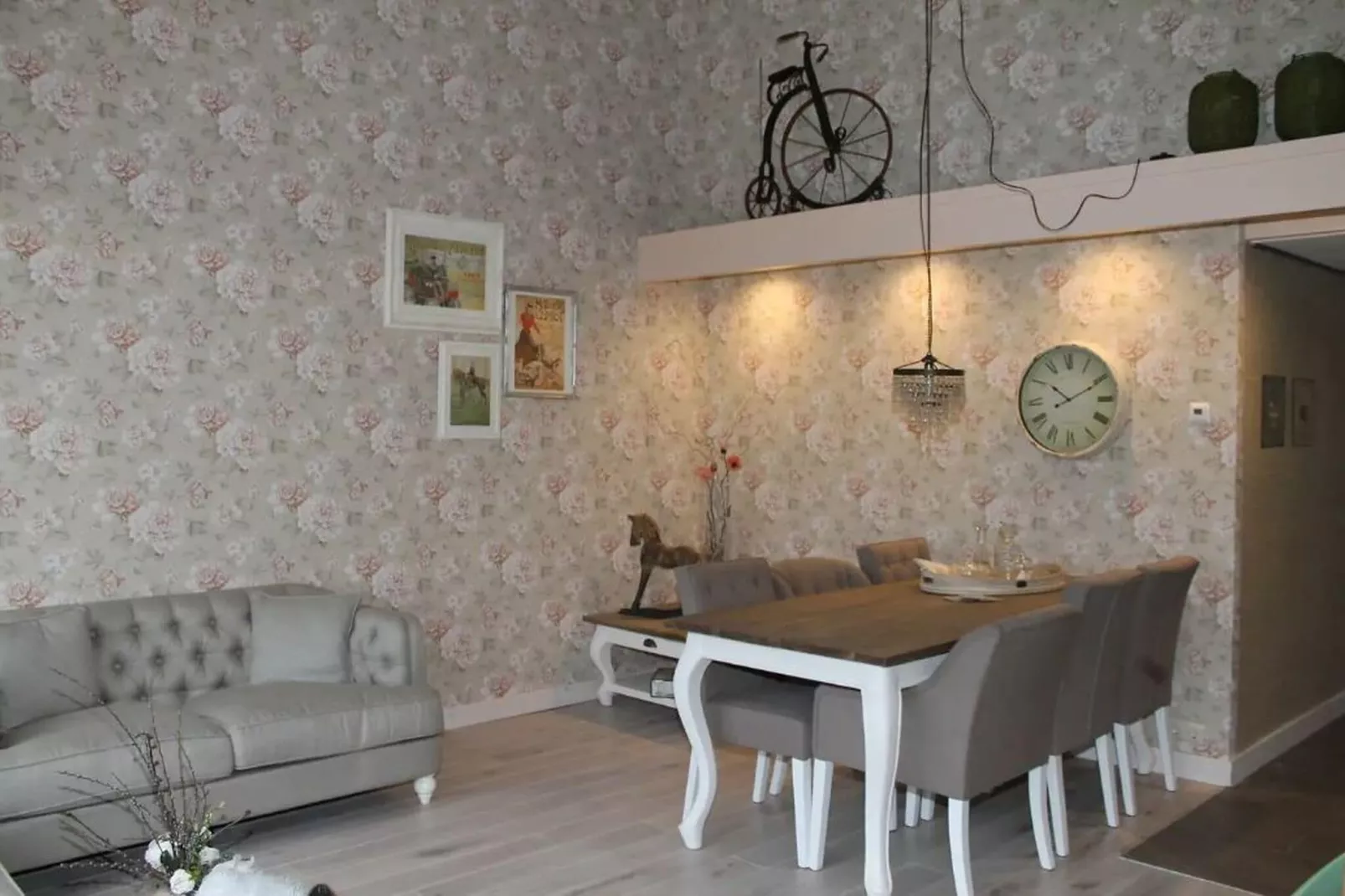 Het Salon Café-Eetkamer