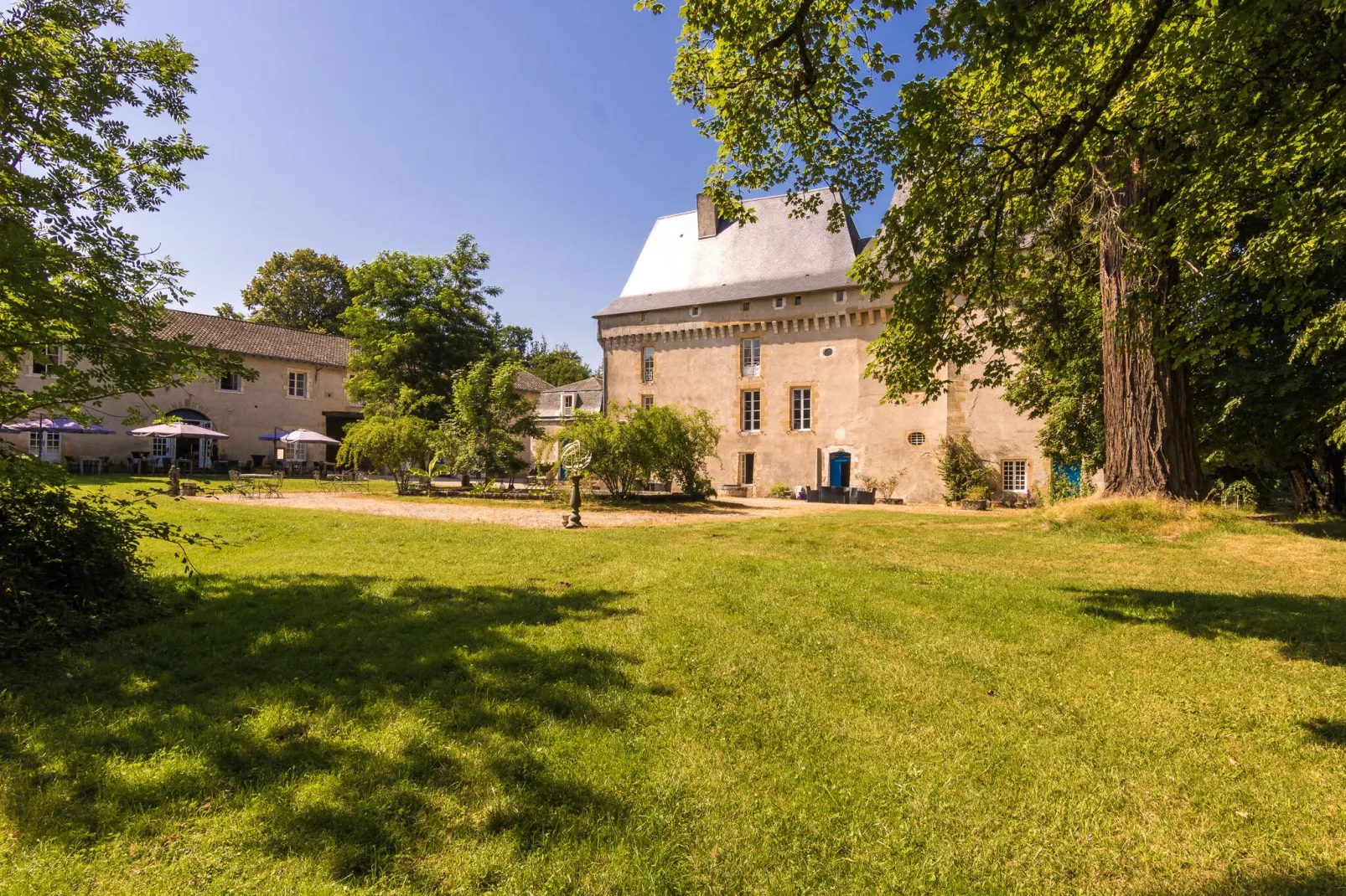 Appartement du Chateau-Tuinen zomer
