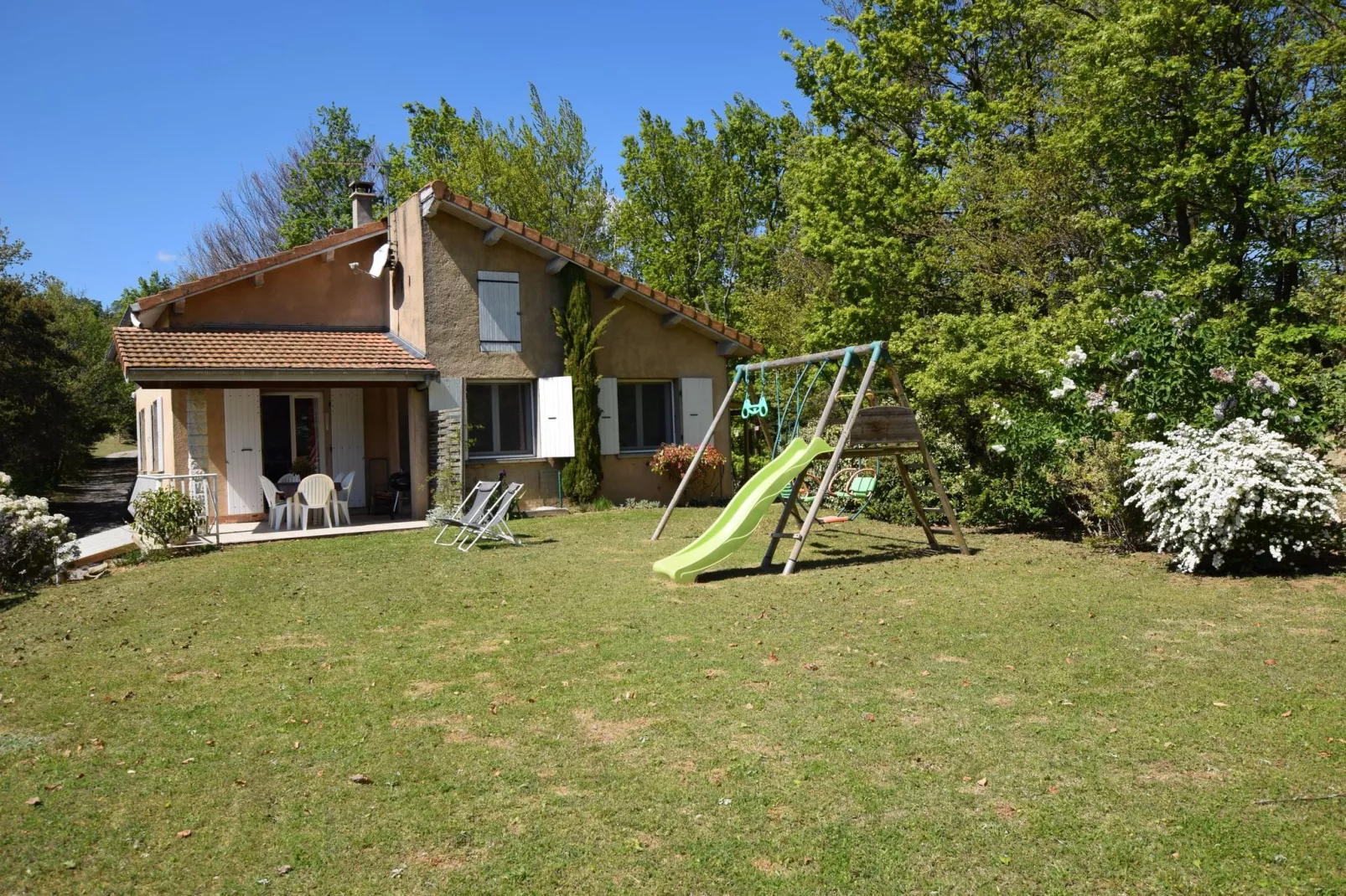 Maison de vacances - BATHERNAY-Buitenkant zomer