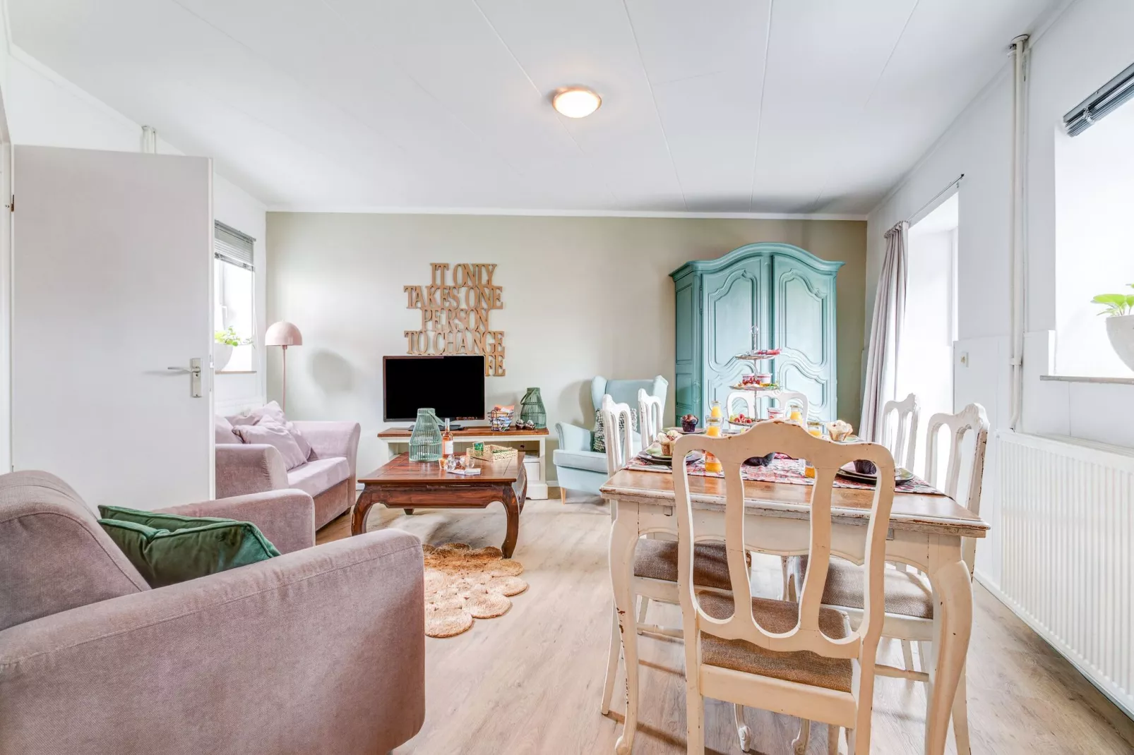 Valleyview Cottages - NR03-Woonkamer