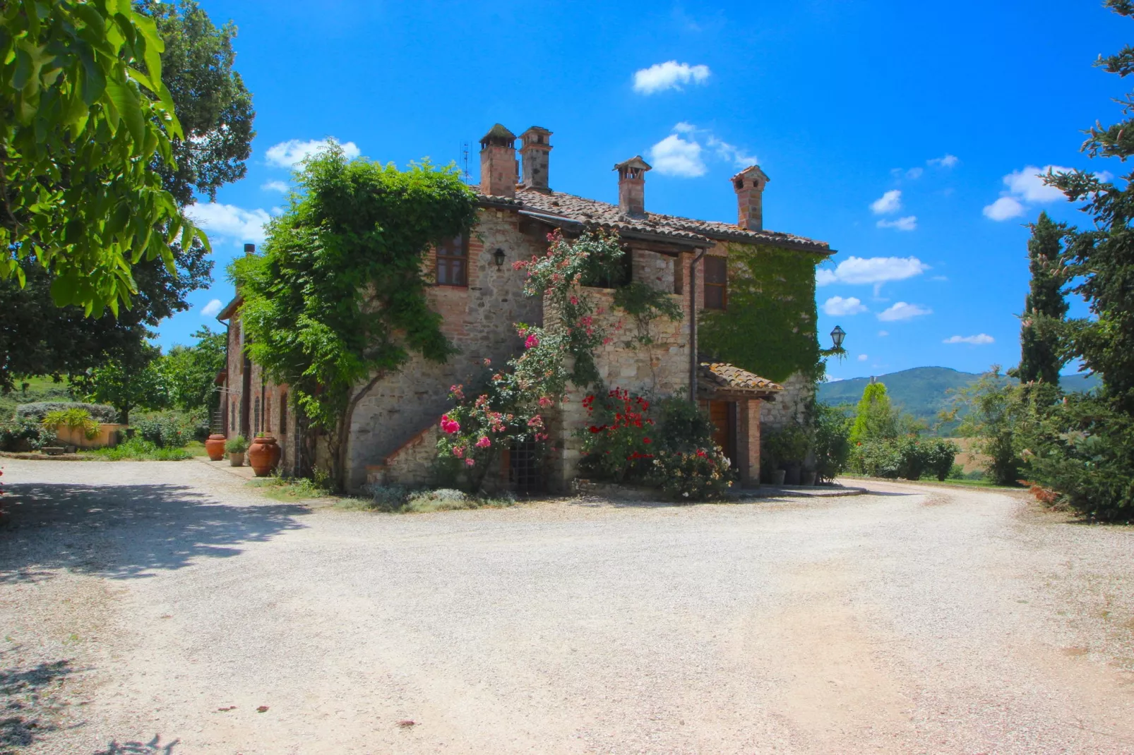 Villa Fiorella Dieci-Buitenkant zomer