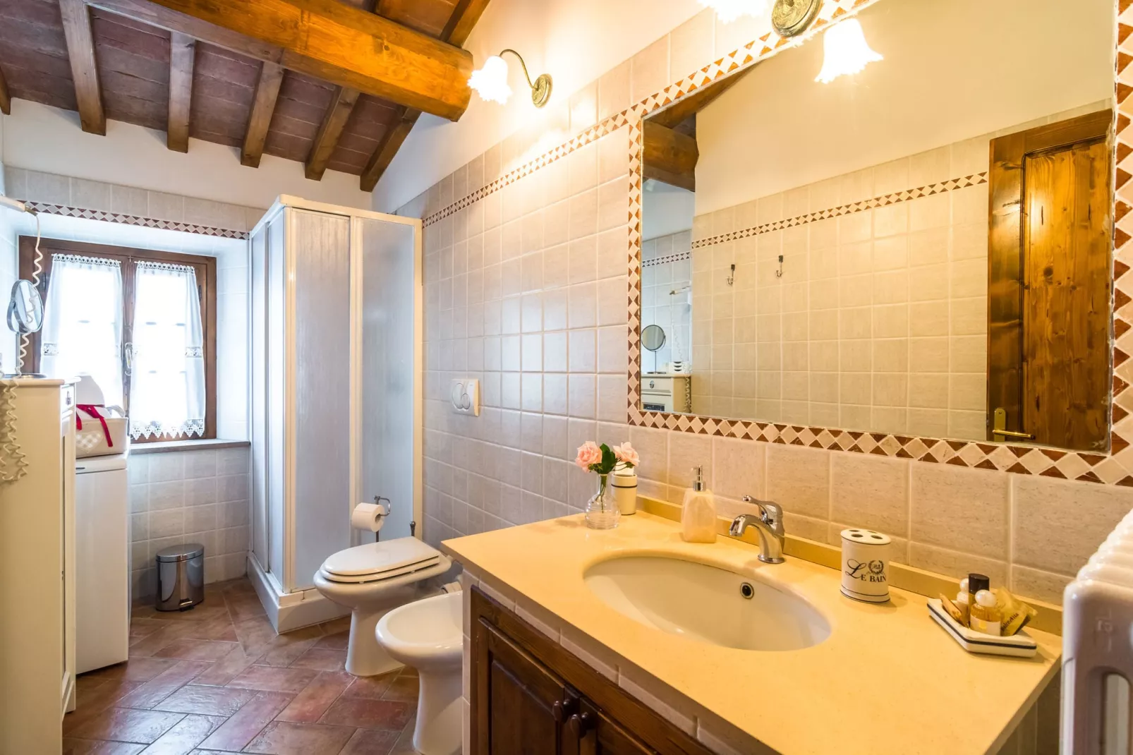 Il Vecchio Frantoio-Badkamer