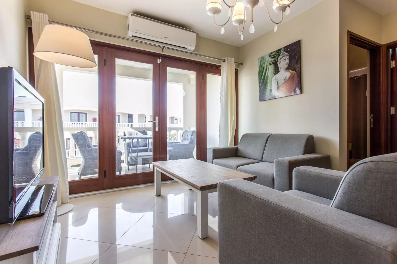 Appartement 2 bedroom-2 bathroom-Woonkamer