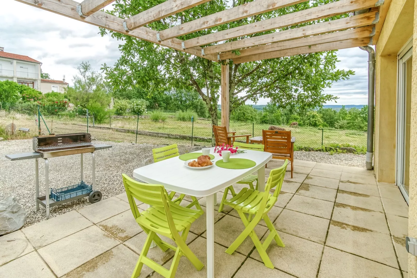 Studio 2 personnes Les Papillons-Terrasbalkon