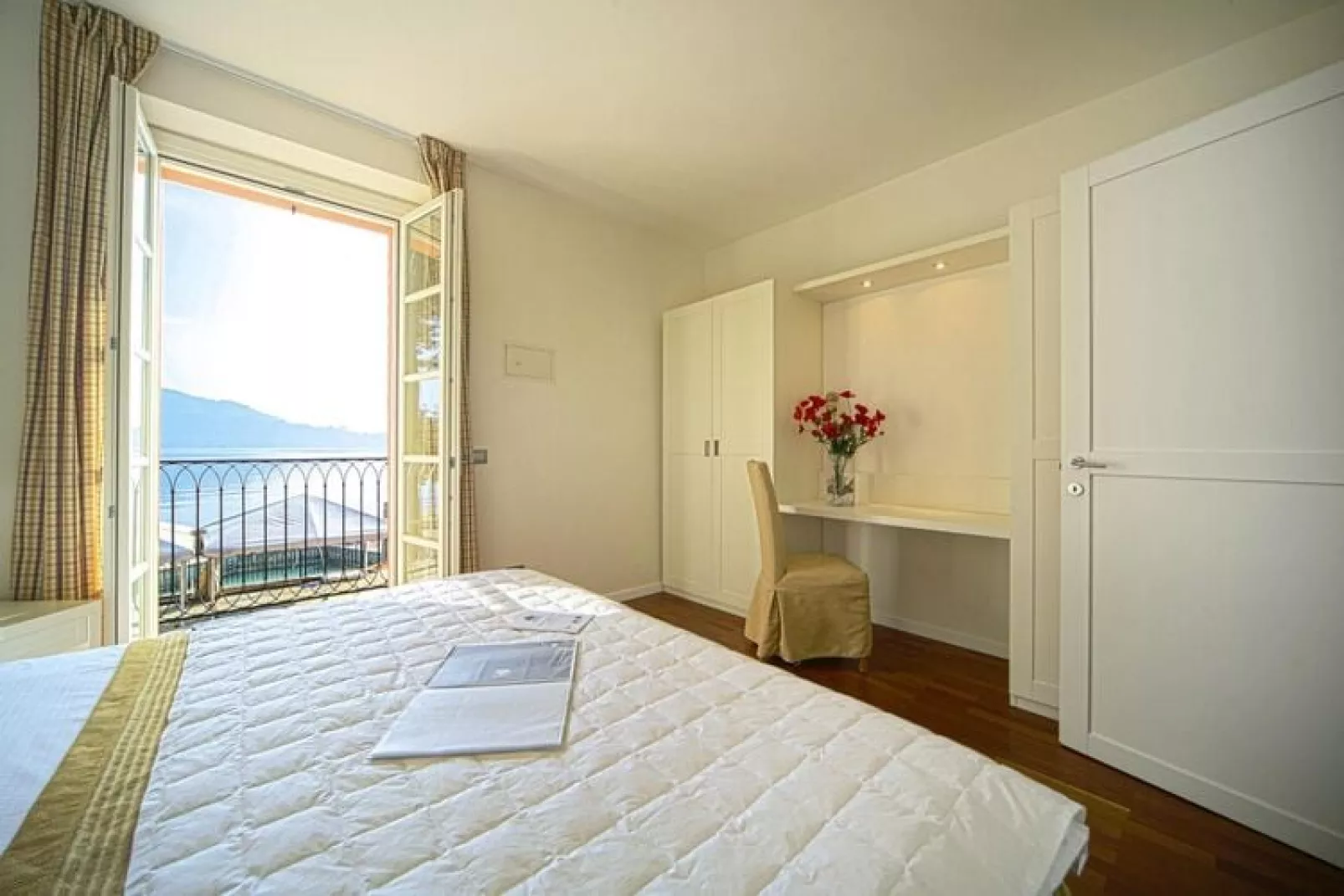 Residence Antico Verbano Meina-Trilo 6-Slaapkamer