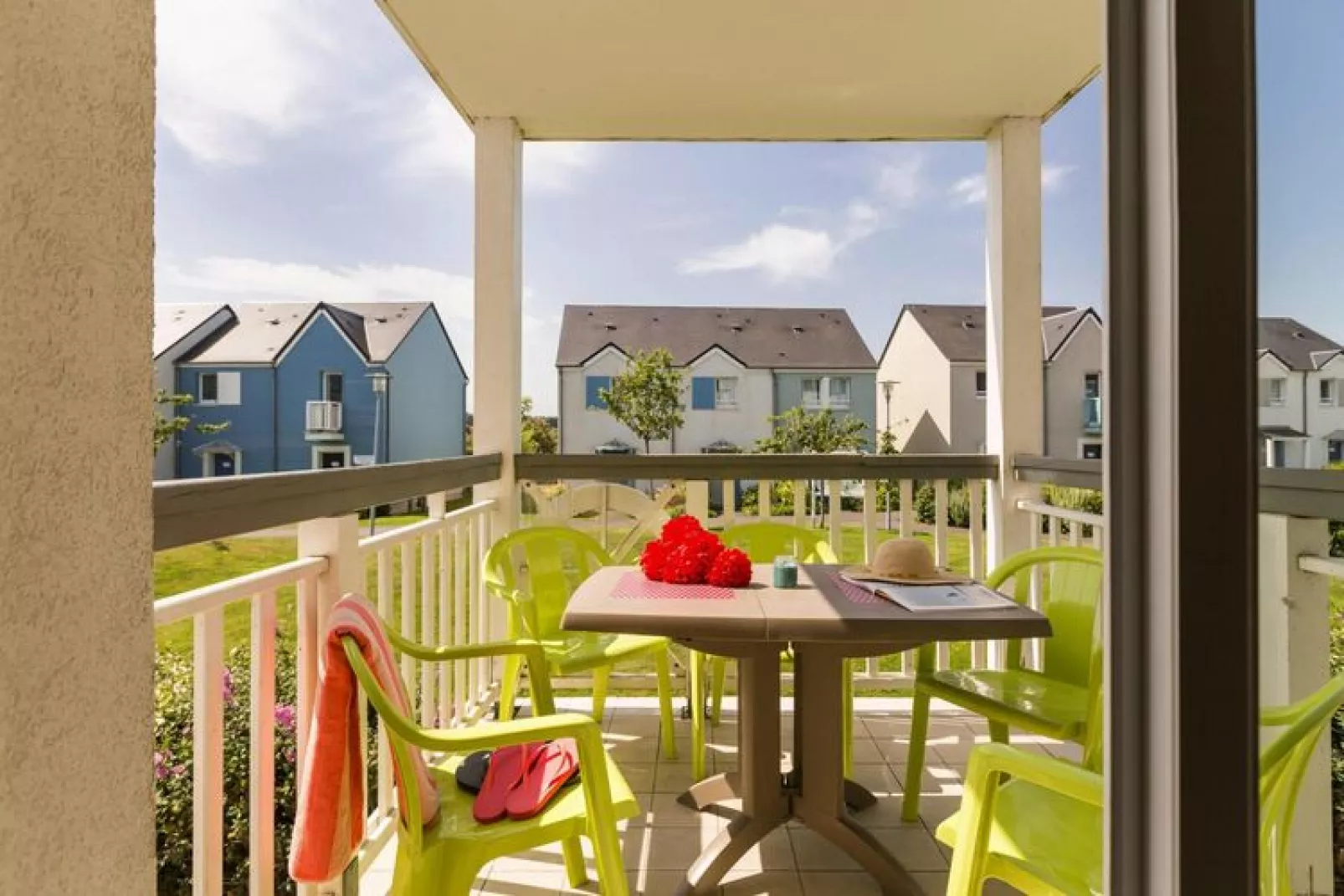 Residence Le Chant des Oiseaux Courseulles-sur-Mer - M6 Standard House 6 p - 2 bedrooms - terrasse-Terras