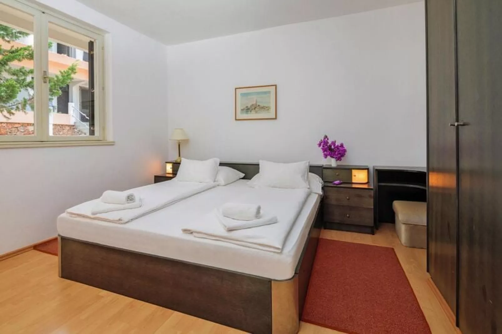 Apartments Fontana Resort Jelsa- Deluxe one bedroom apartment suite 2&2 - 68 qm 4 Pers-Slaapkamer