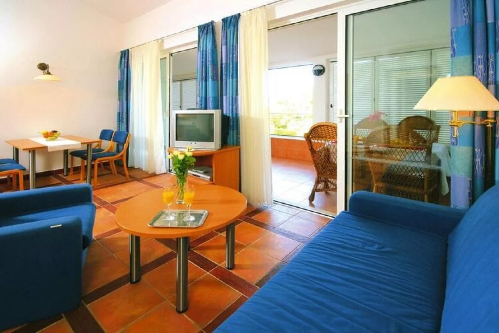 Apartments Fontana Resort Jelsa - Comfort Apartment 2&1 - 22 qm - 3 Pers-Slaapkamer