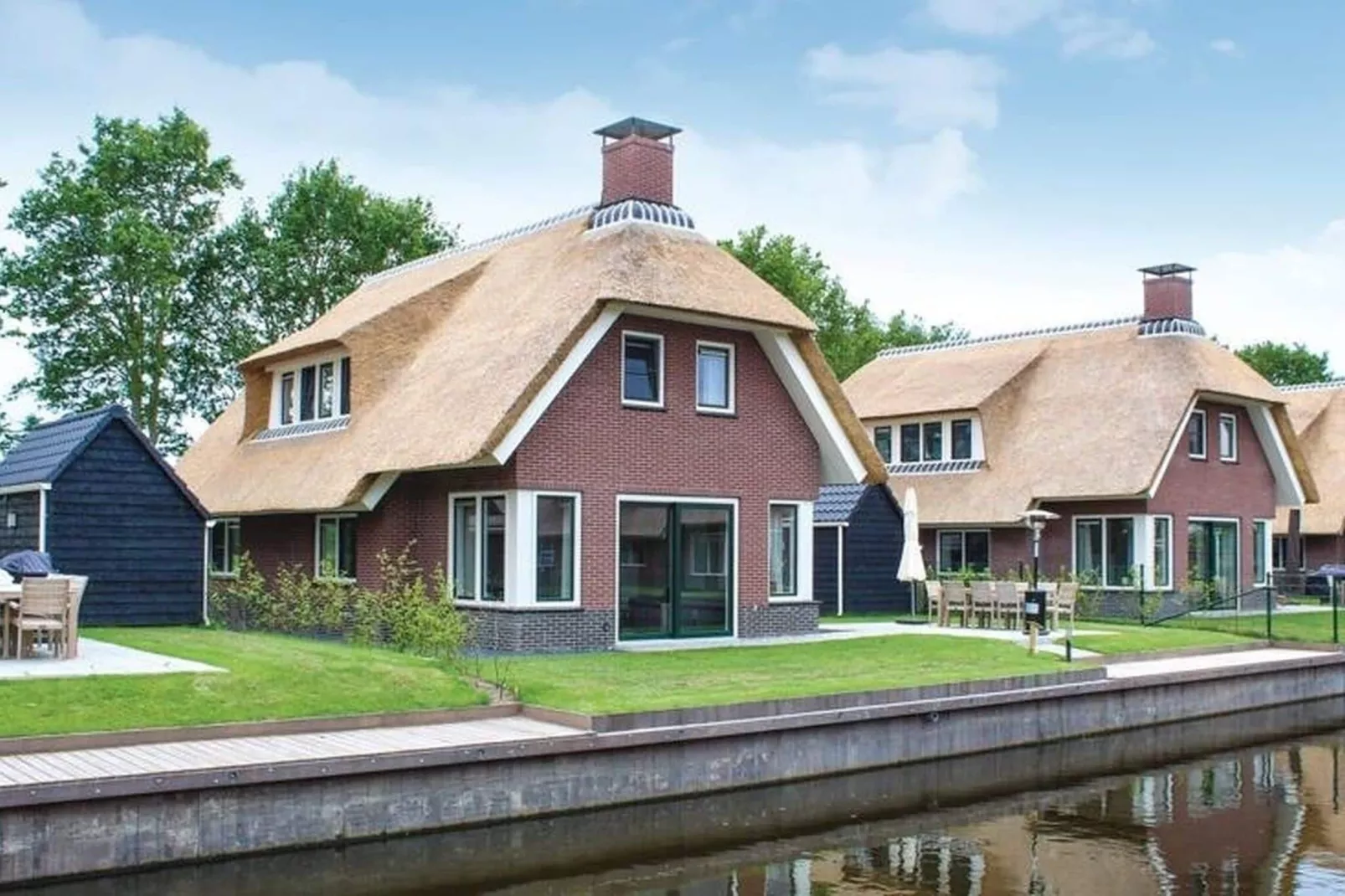 Recreatiepark Idskenhuizen 6-Buitenkant zomer