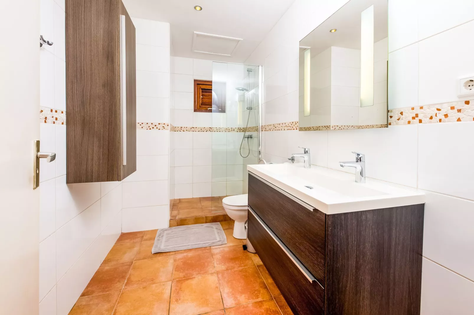 La Quinta Alida 8 pers Vista Royal-Badkamer