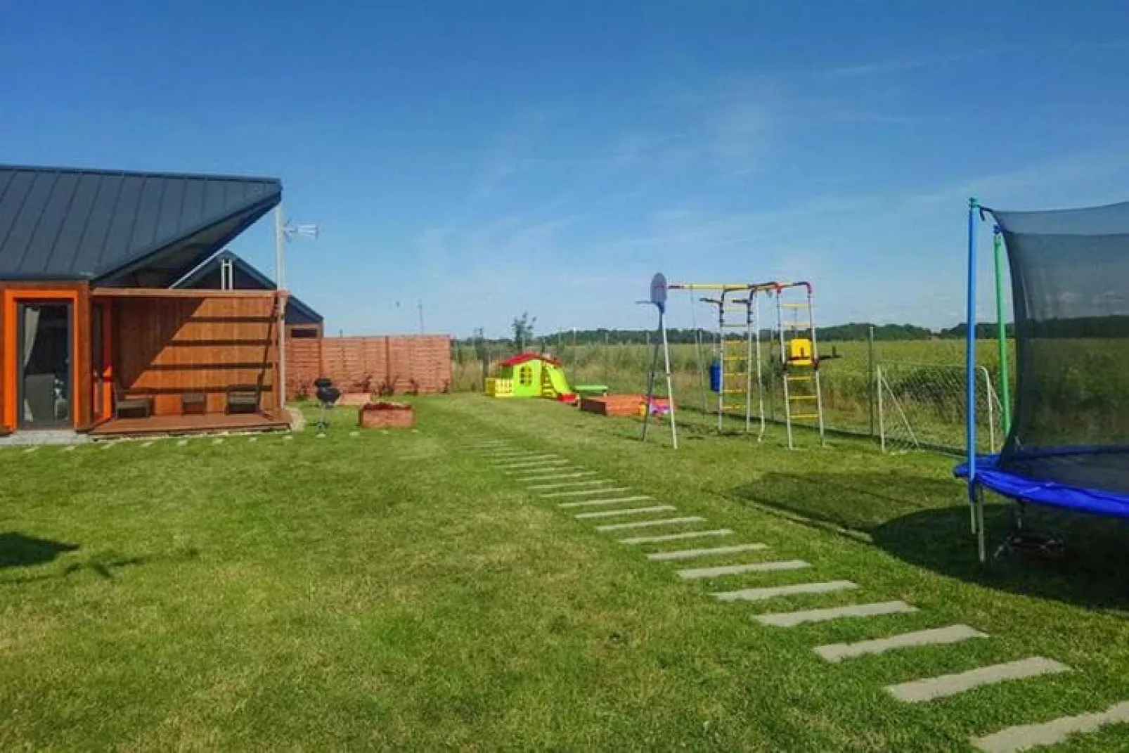 Apartament wakacyjny Jezierzany-Tuinen zomer