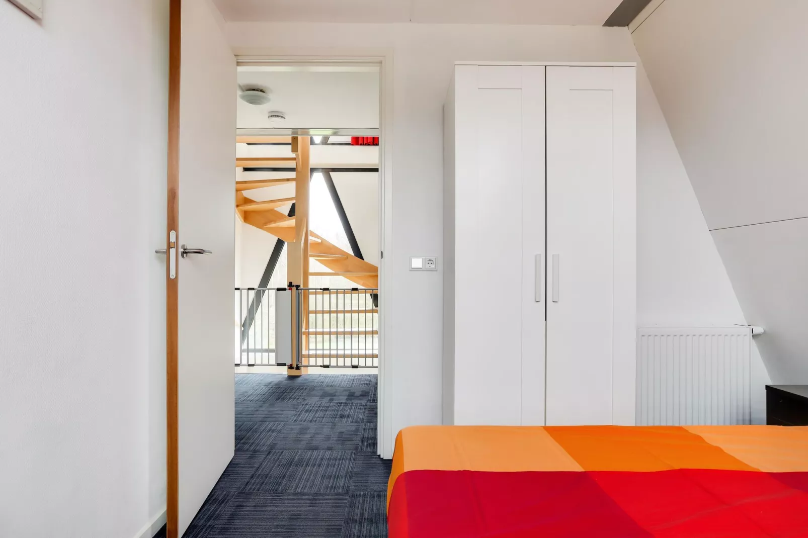 Kaartenhuis-Slaapkamer