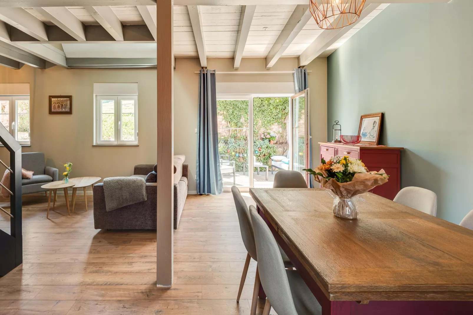 Grand Gite North-Eetkamer