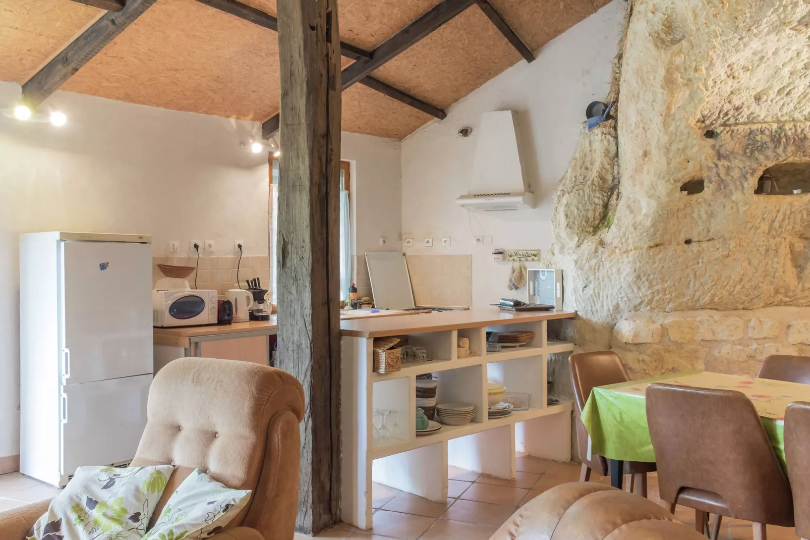 Maison troglodyte - La Tour-Keuken