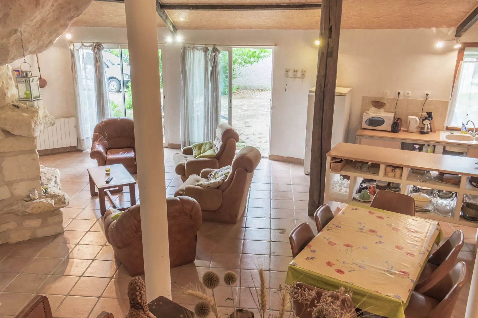Maison troglodyte - La Tour-Woonkamer