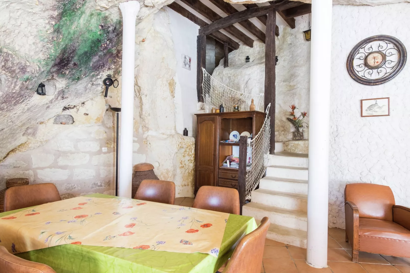 Maison troglodyte - La Tour-Eetkamer