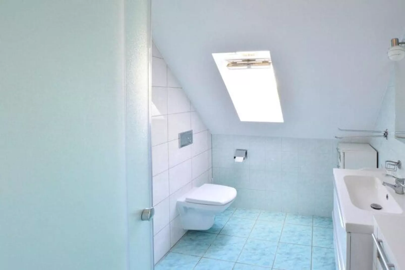 Pietrowy dom wakacyjny dla 8 osób 100 m2 Wicie-Badkamer