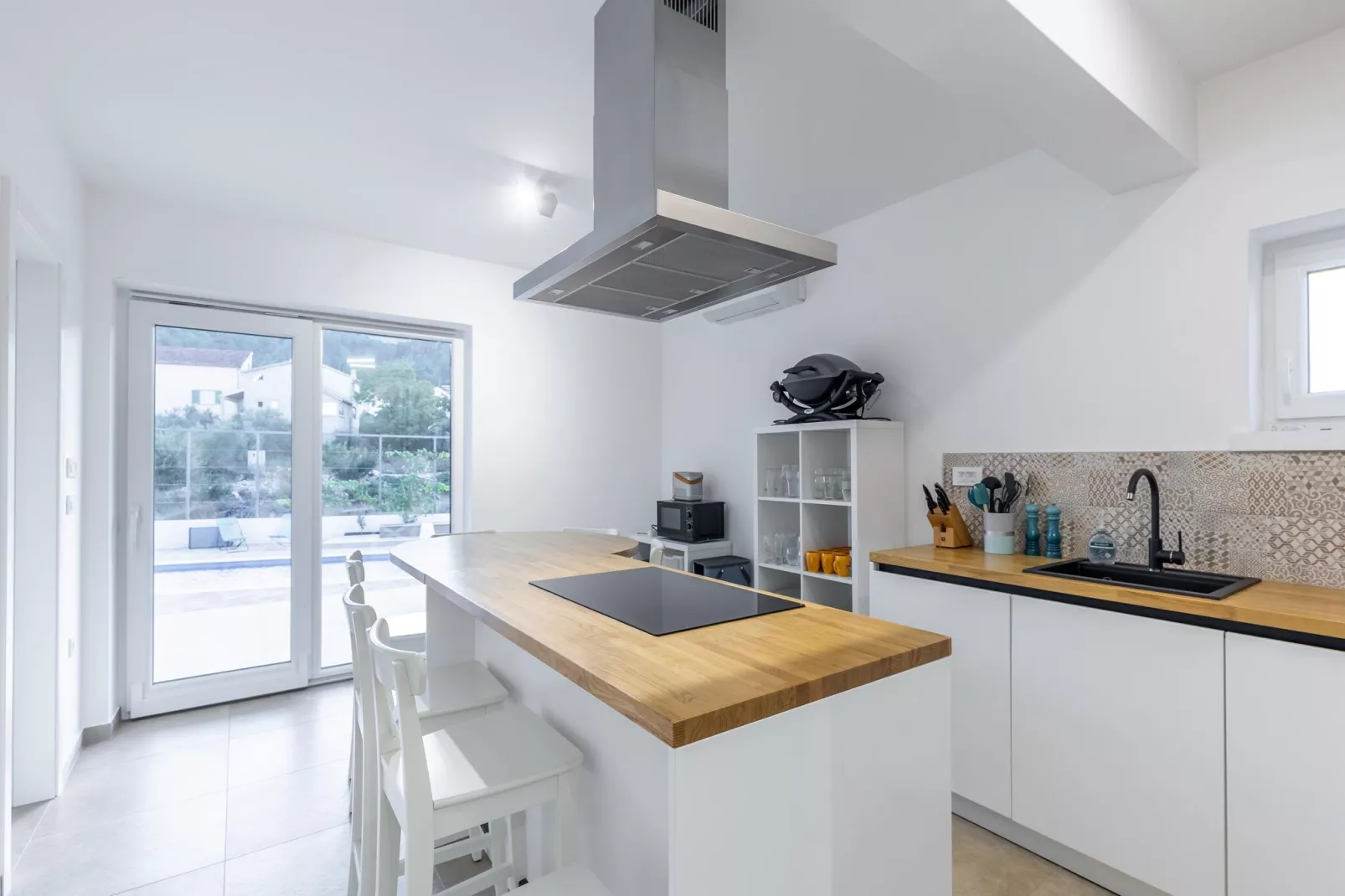 Vakantiehuis in Bilice met zwembad