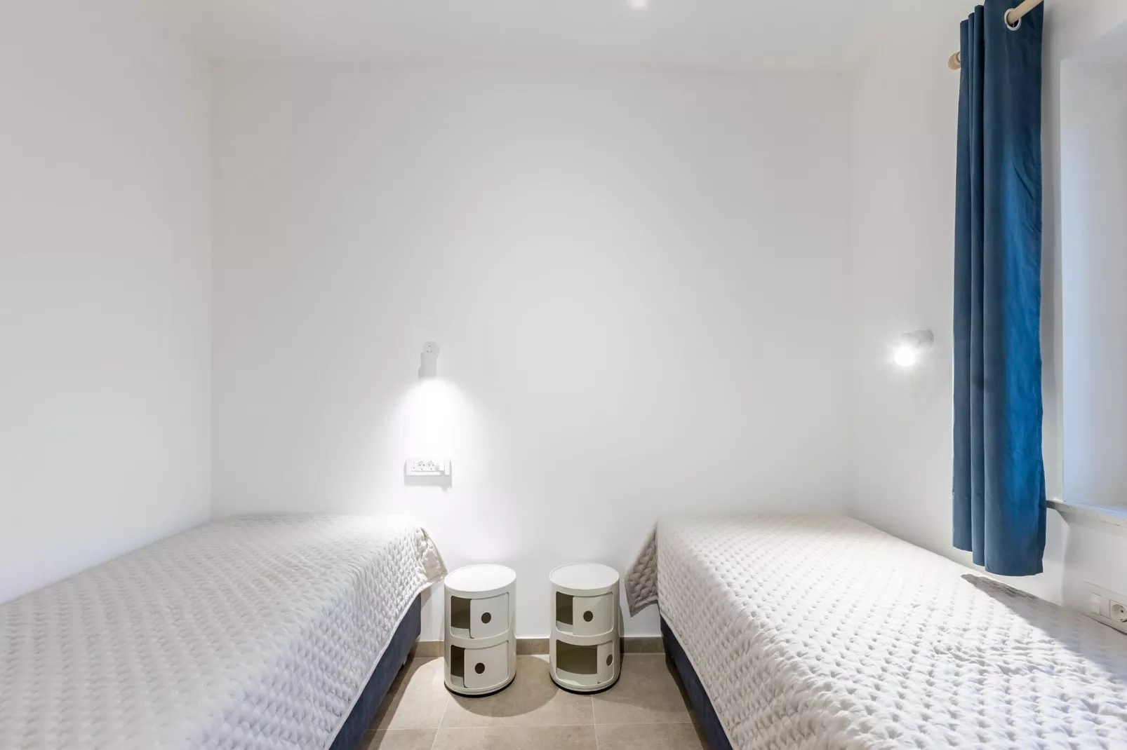 Vakantiehuis in Bilice met zwembad - Slaapkamer