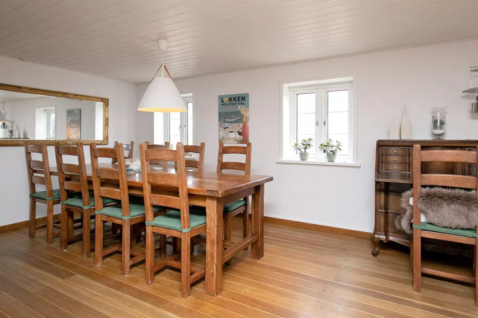 Moderne strandtoevlucht in Lokken-By Traum-Binnen