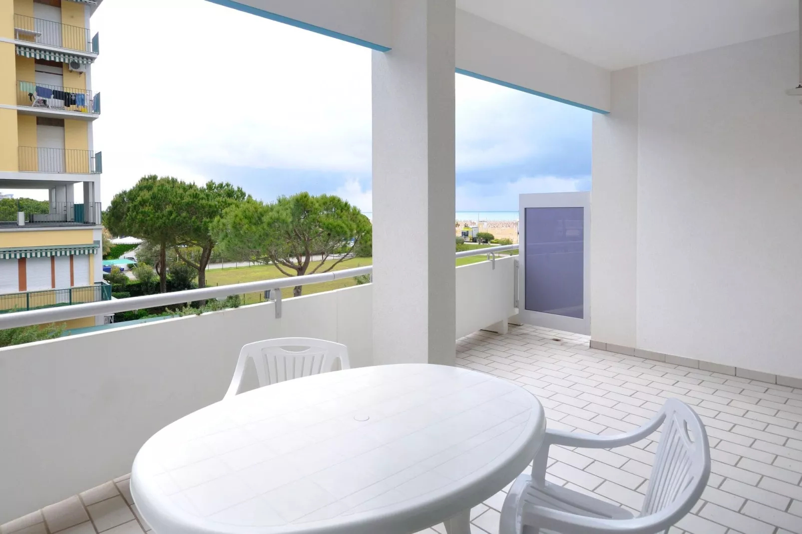 Residence Luxor Bibione SpiaggiaB / 41-Terrasbalkon