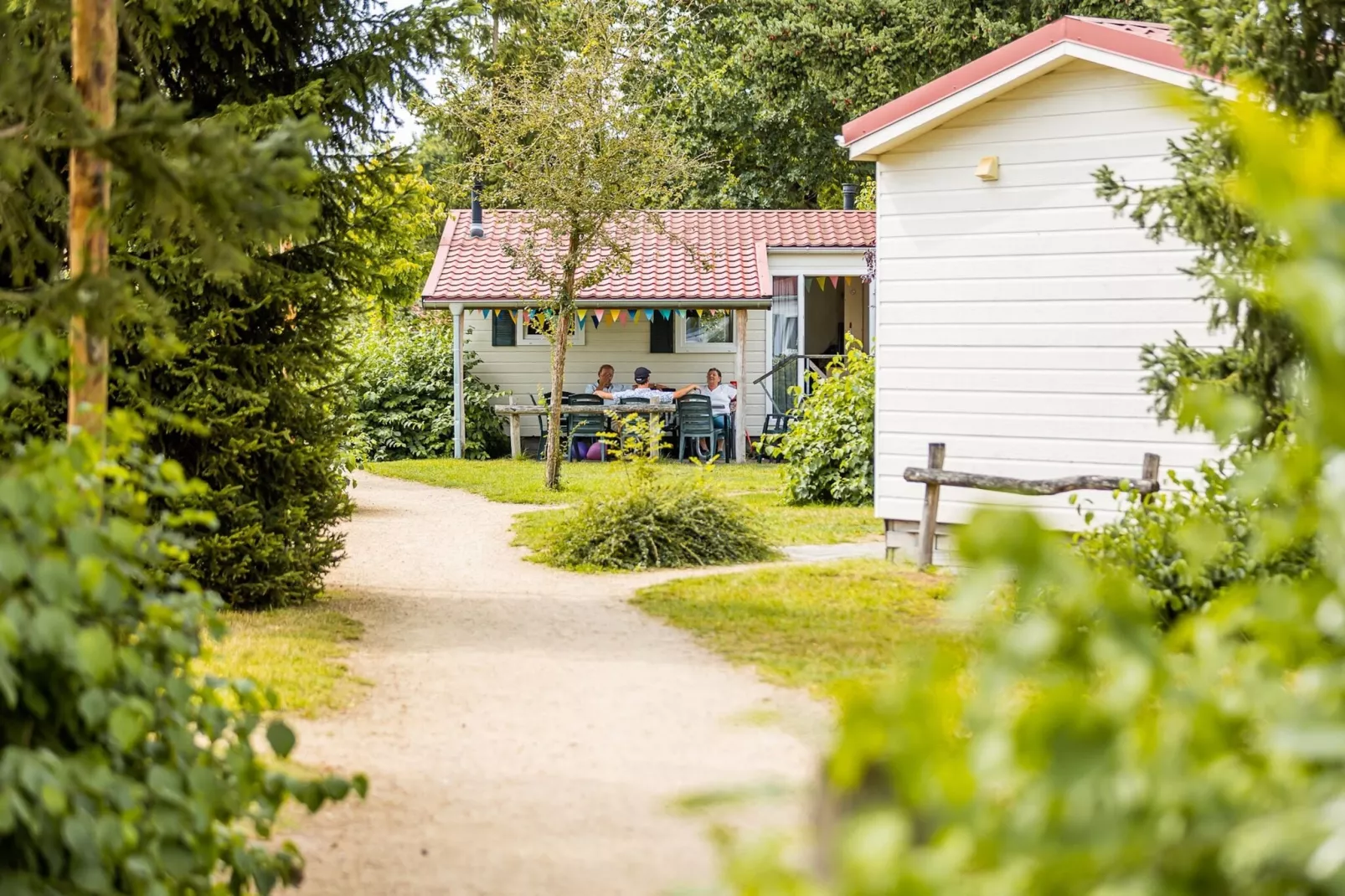 Vakantiepark Leukermeer 6-Buitenkant zomer