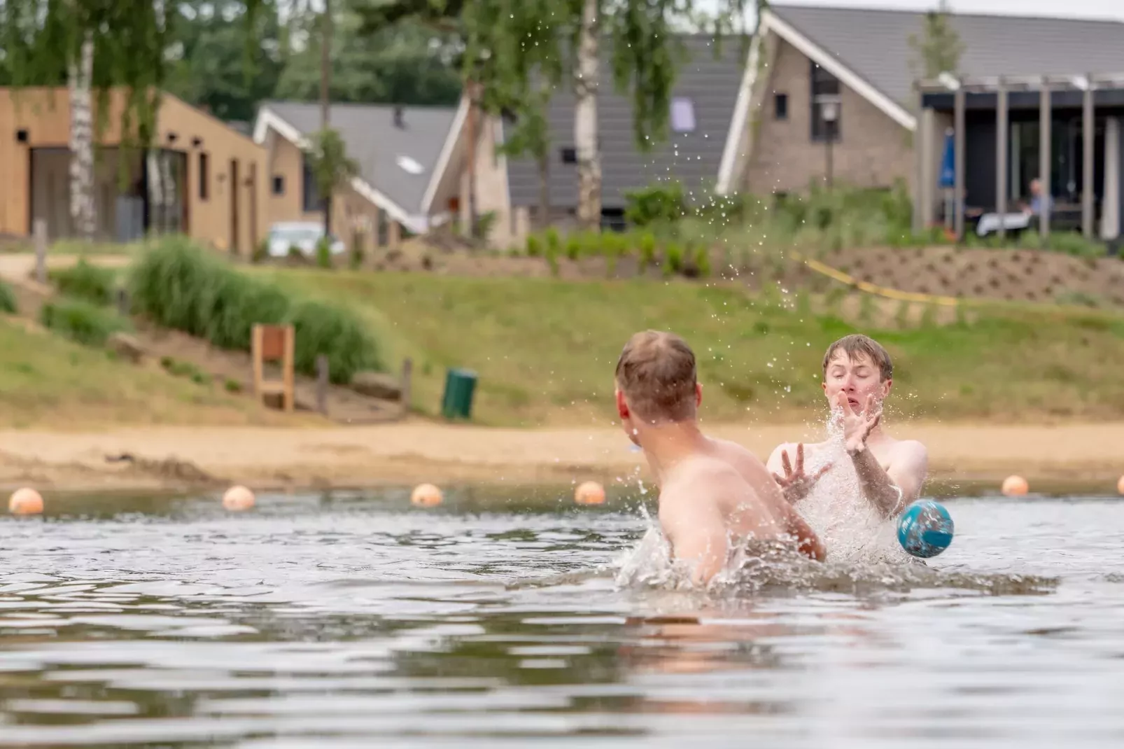 Vakantiepark Leukermeer 2