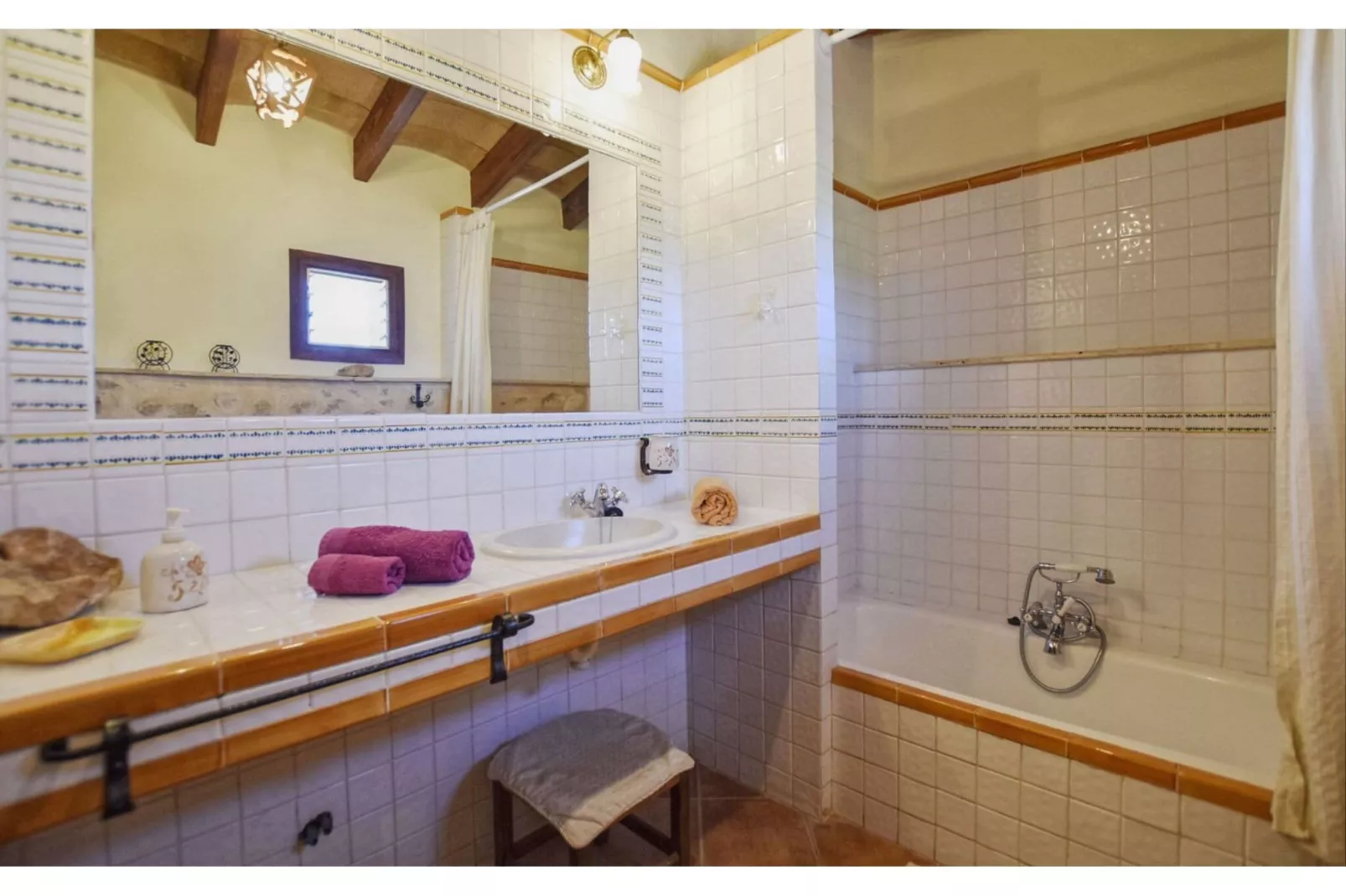 Nyany-Badkamer
