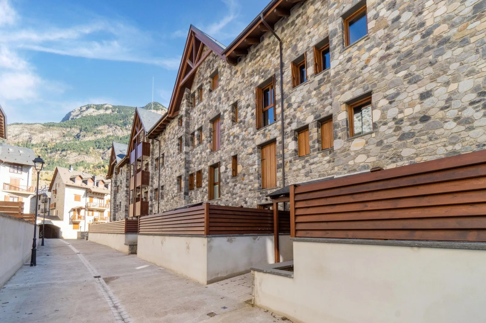 NATUSliving Benasque B