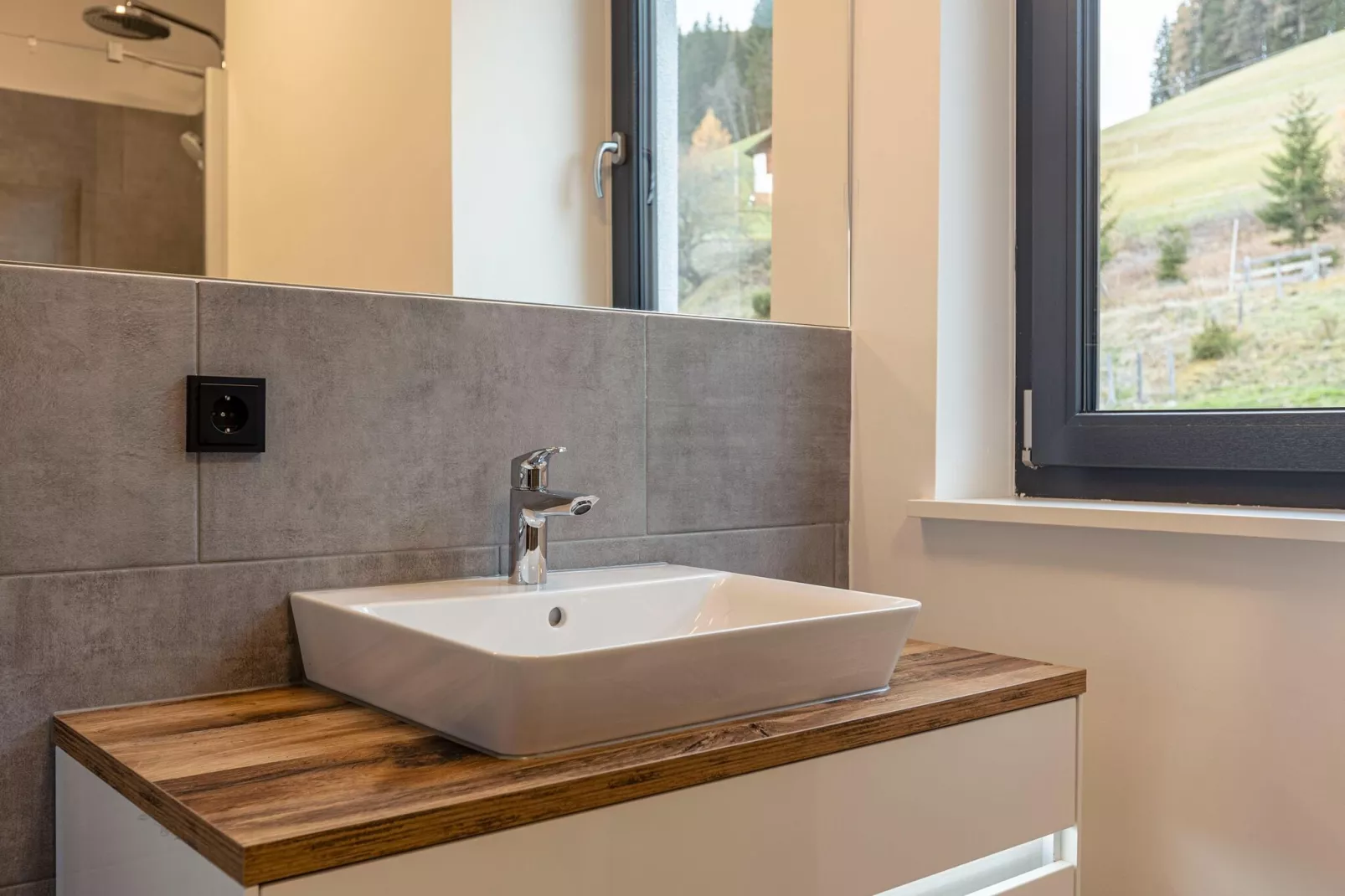 Hideaway Dachstein West 2-Badkamer