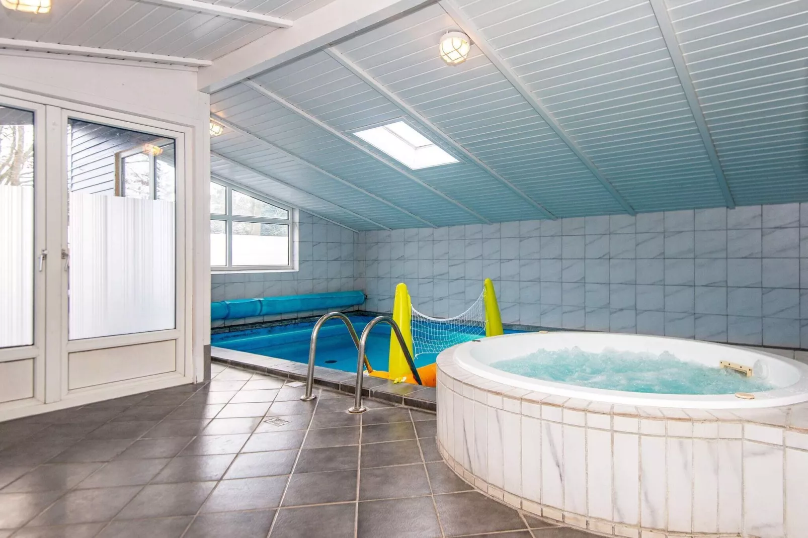 Luxe retraite met zwembad -- By Traum Ferienwohnungen-Binnen