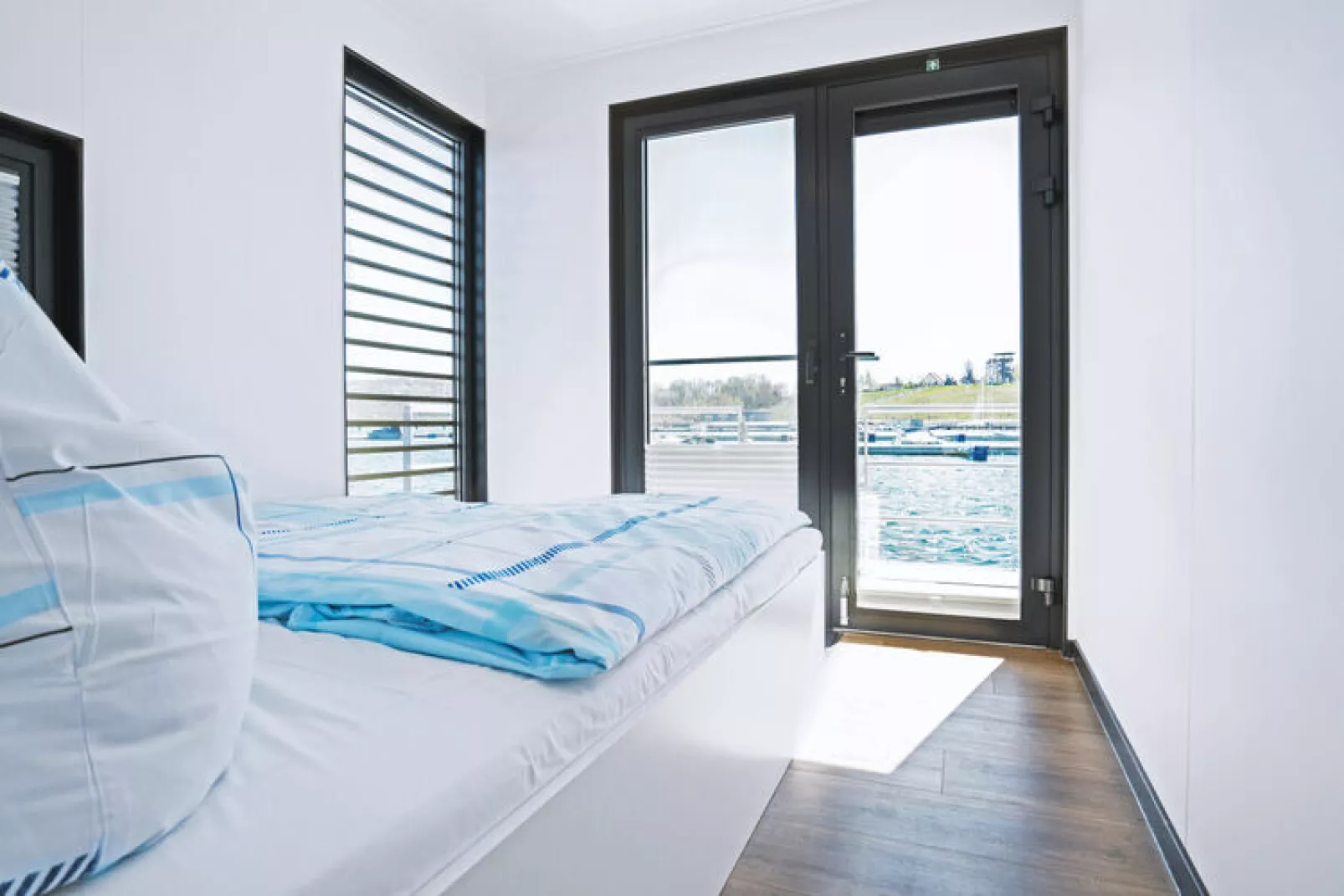 Floating 44 - LP 6 / 1-2 Personen-Slaapkamer