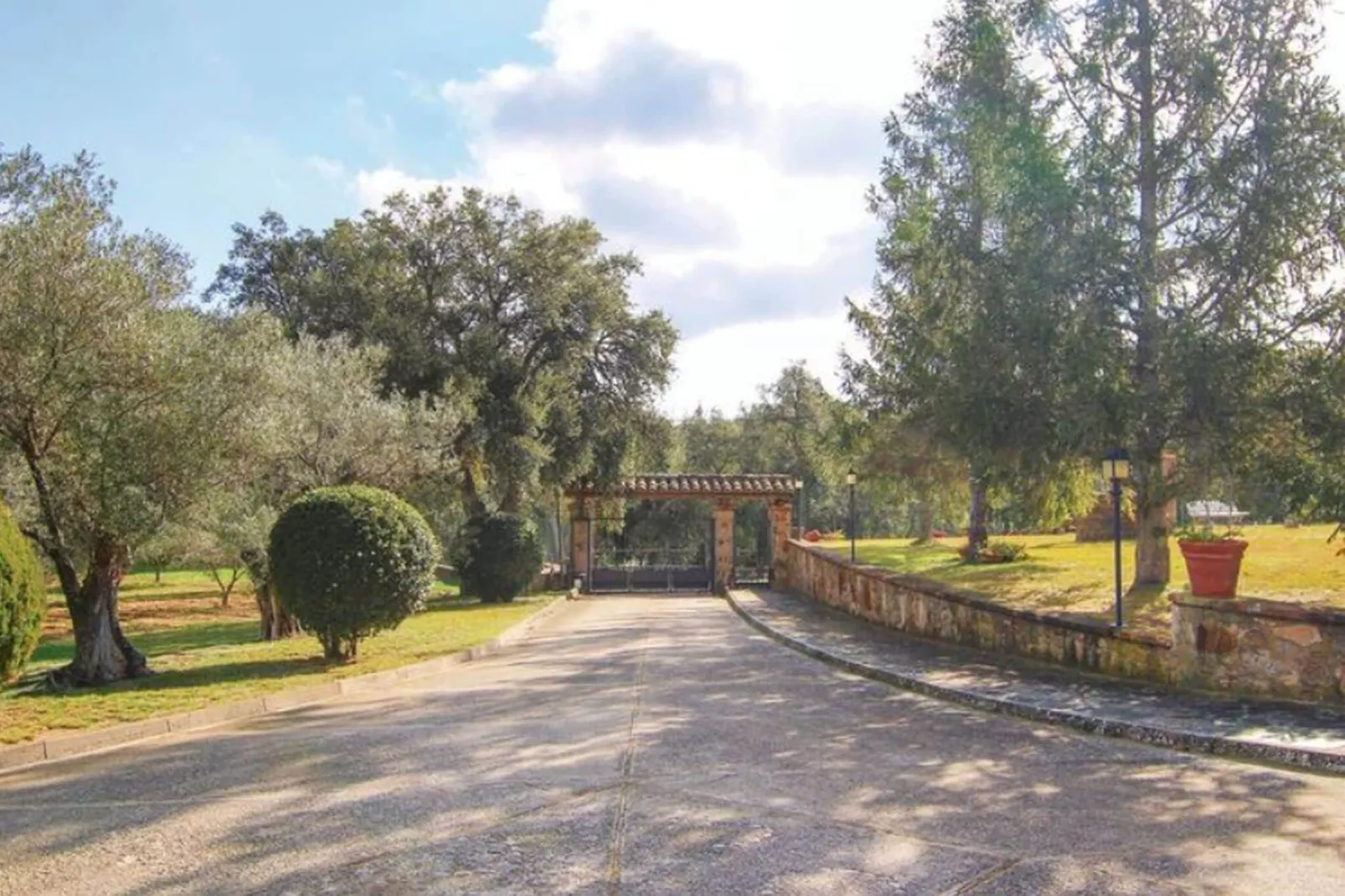 Villa Mas Artigues-Gebieden zomer 1km