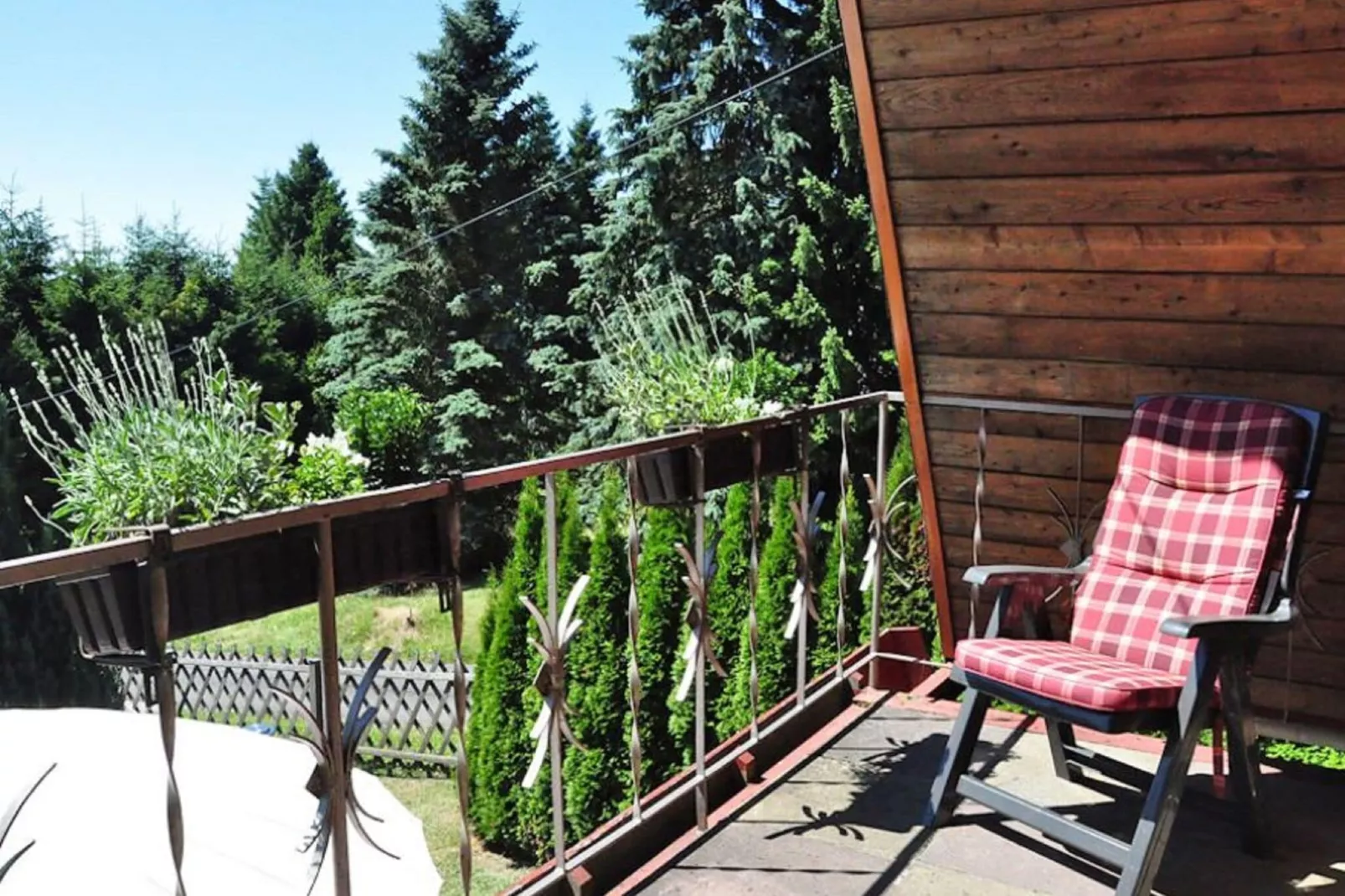 Ferienhaus Alwin-Terrasbalkon