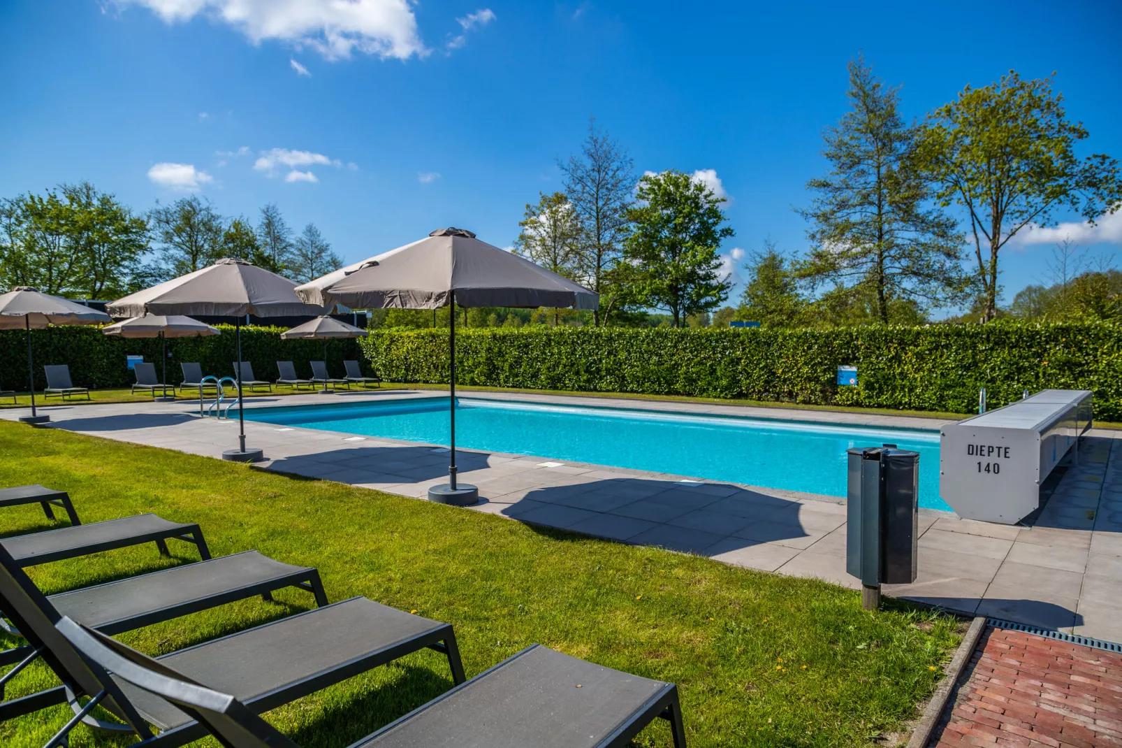 Resort Buitenhuizen 10-Parkfaciliteiten
