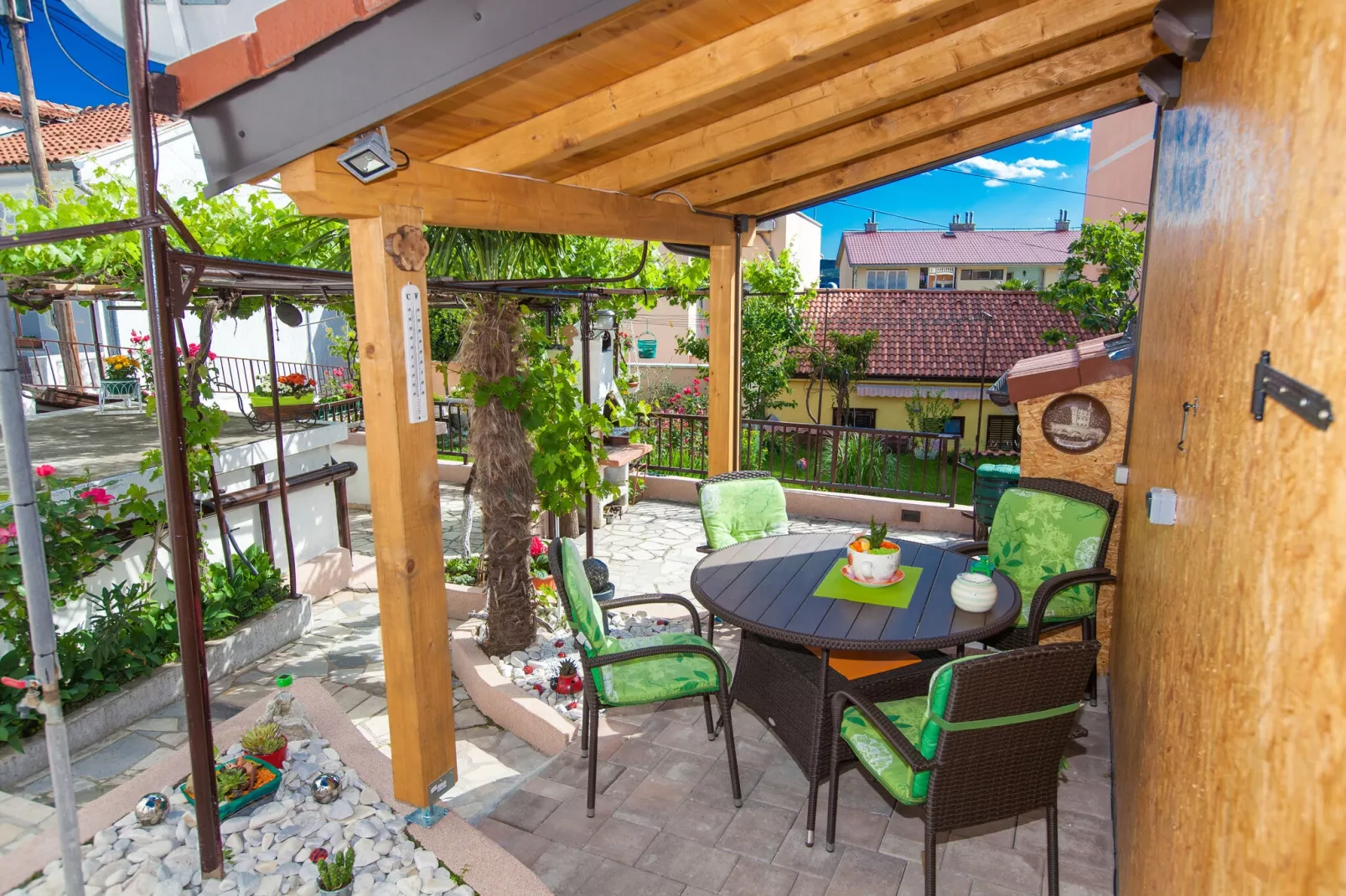 Holiday Home Borna-Terrasbalkon
