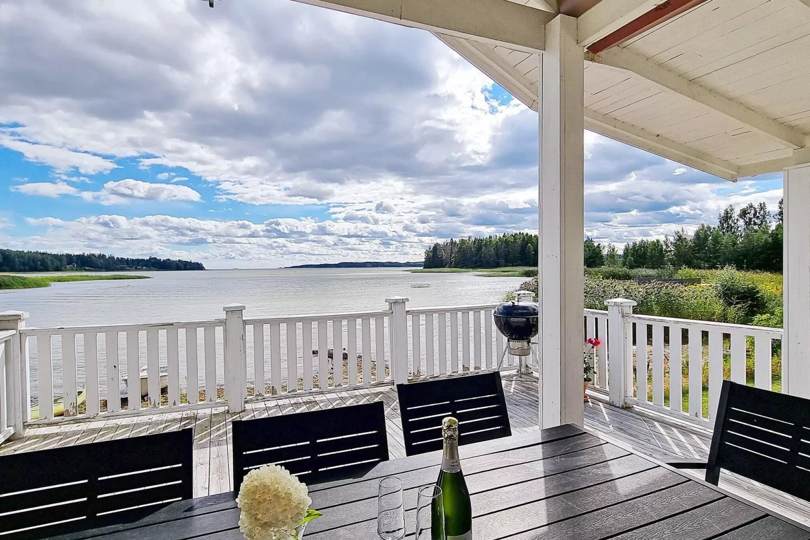 6 persoons vakantie huis in SÄFFLE-By Traum-Waterzicht