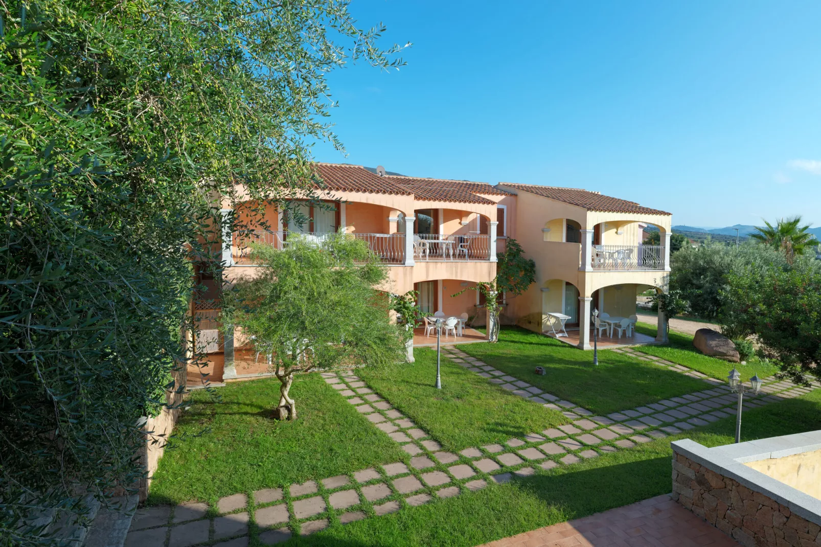 Residence Badus Badesi-Bilo 4 mit Meerblick-Uitzicht zomer