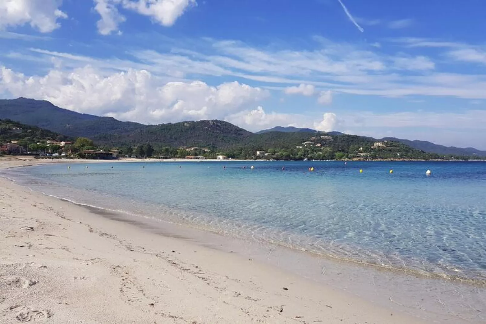 Résidence Marina di Pinarello in Marine de Pinarello // Bilo 2-Waterzicht