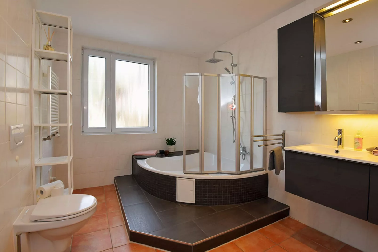Ferienwohnung Carola-Badkamer